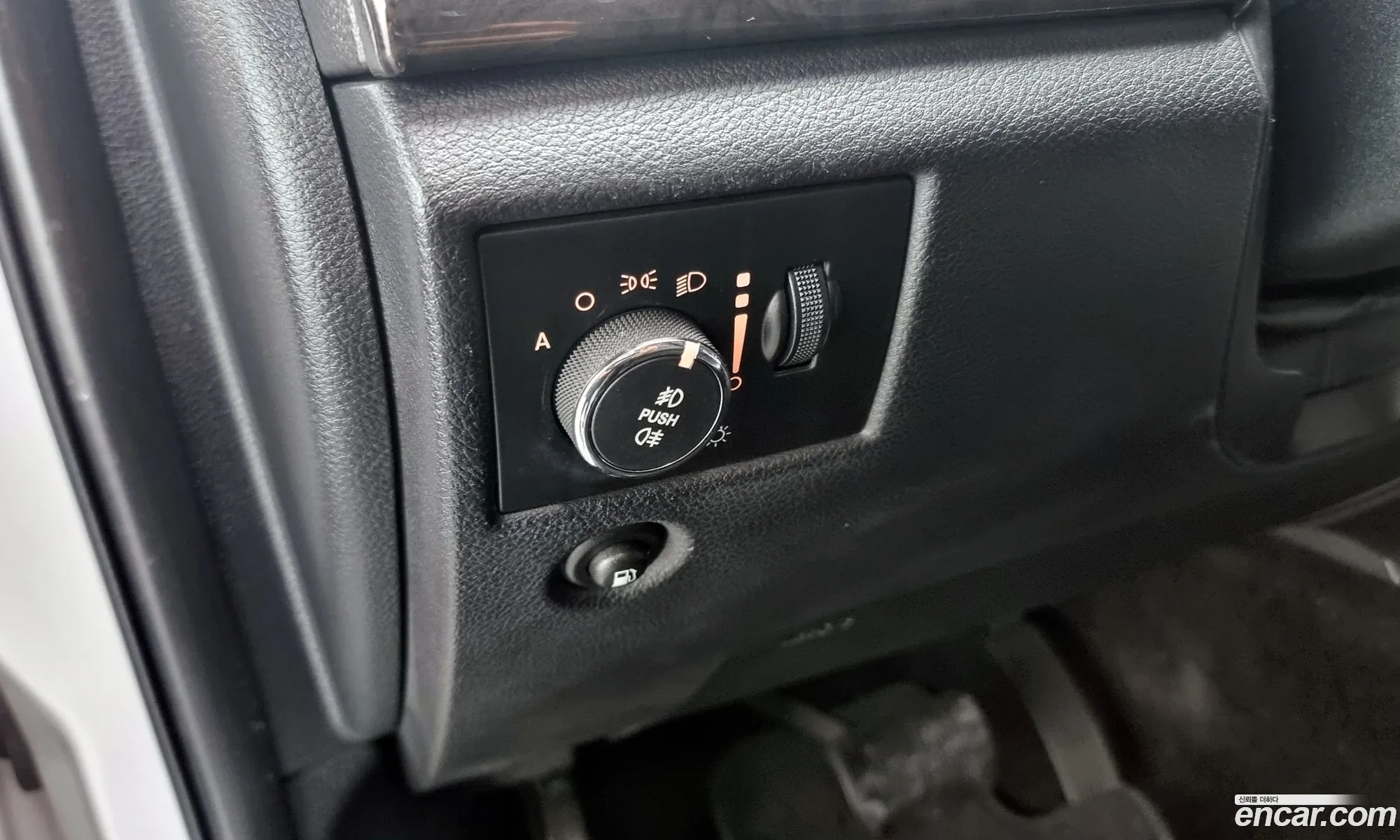 Grand Cherokee 36 Laredo Wk2 - фотография 3903272