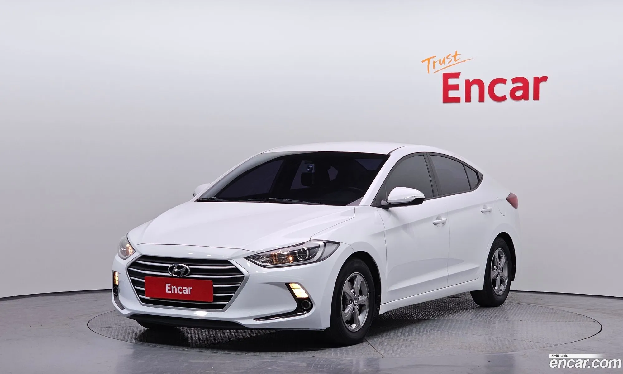 Avante Ad 16 Lpi Smart Rent -A -Car - фотография 1130325