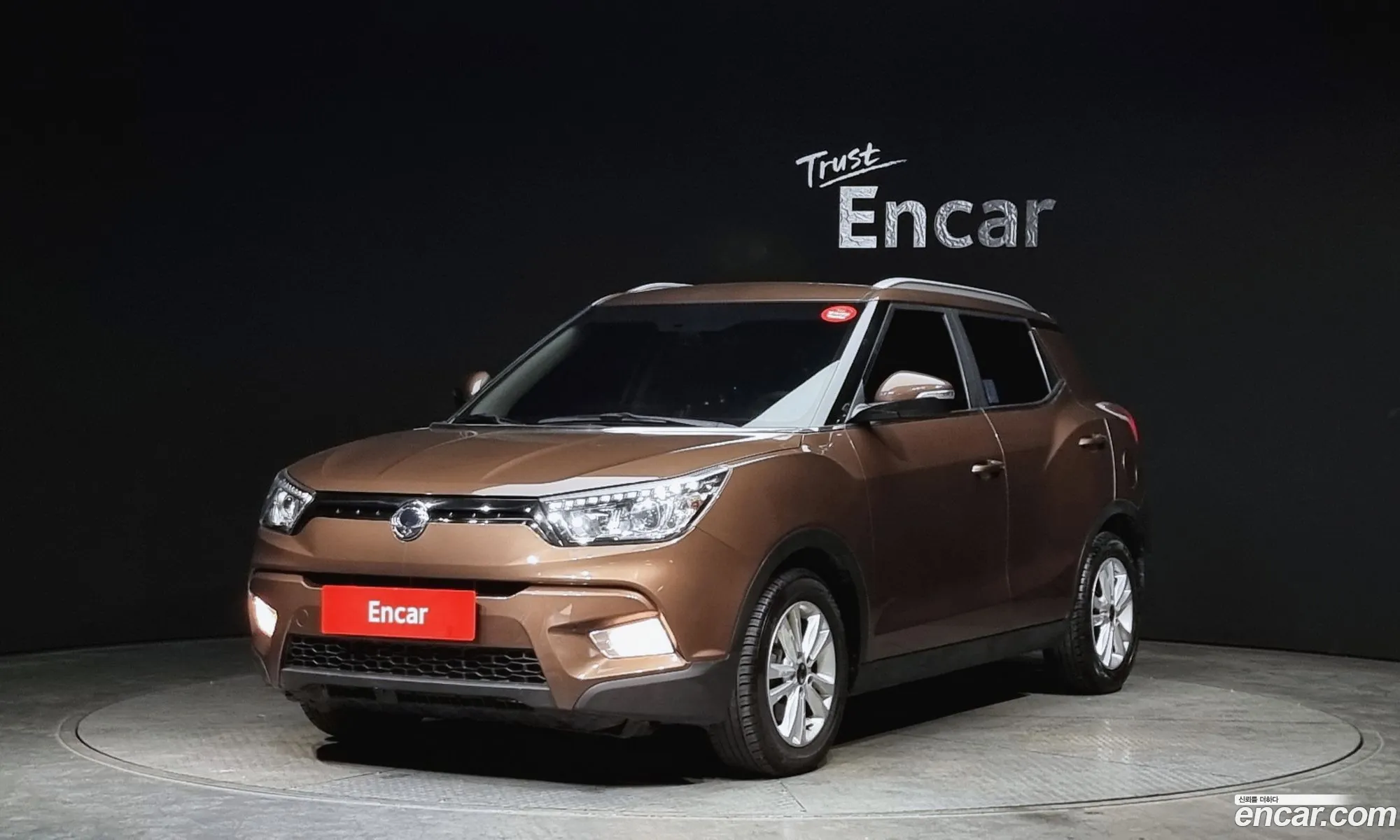 Ssangyong Tivoli Vx 2Wd 2016 - фотография 15737616
