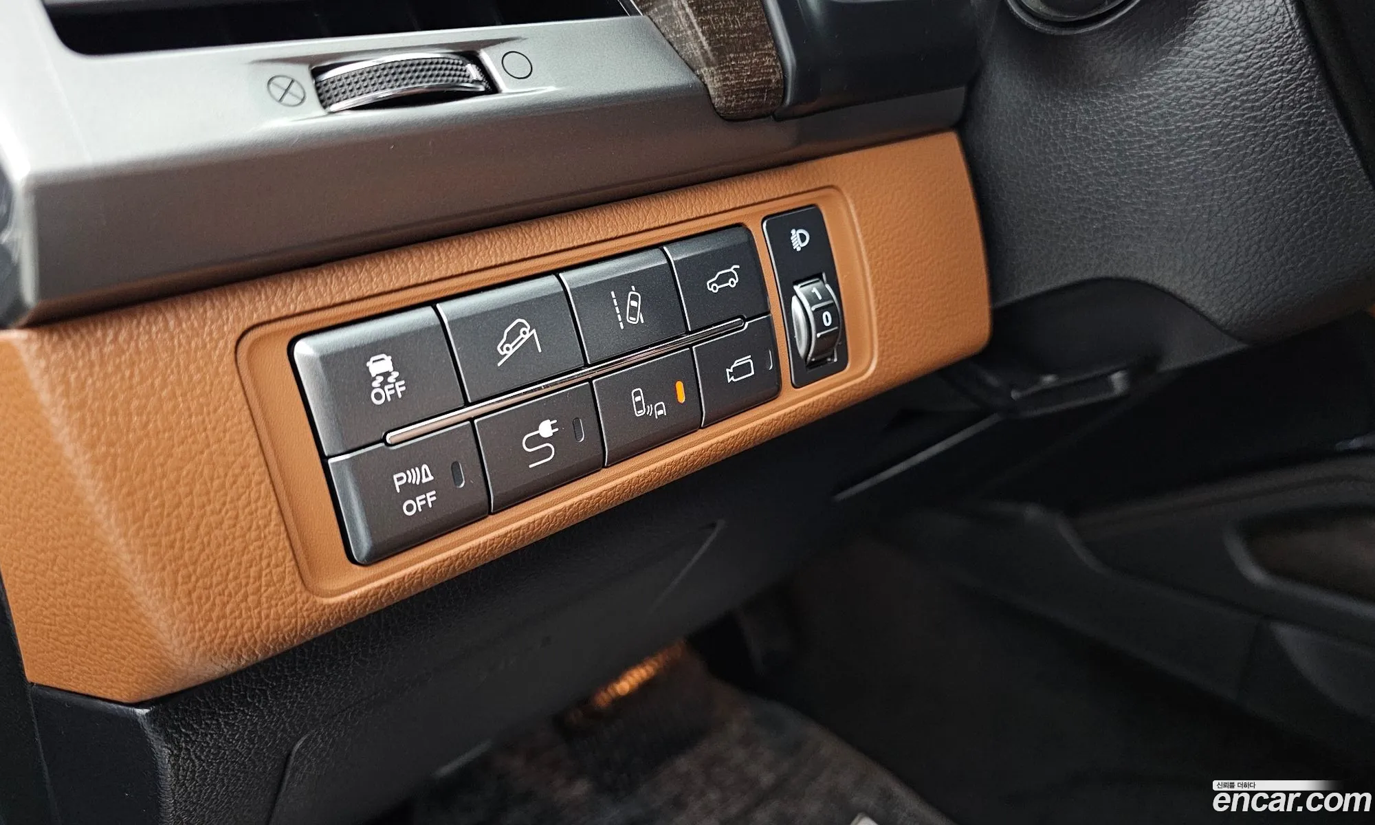 Ssangyong Rexton Diesel 22 4Wd 2018 - фотография 19025778