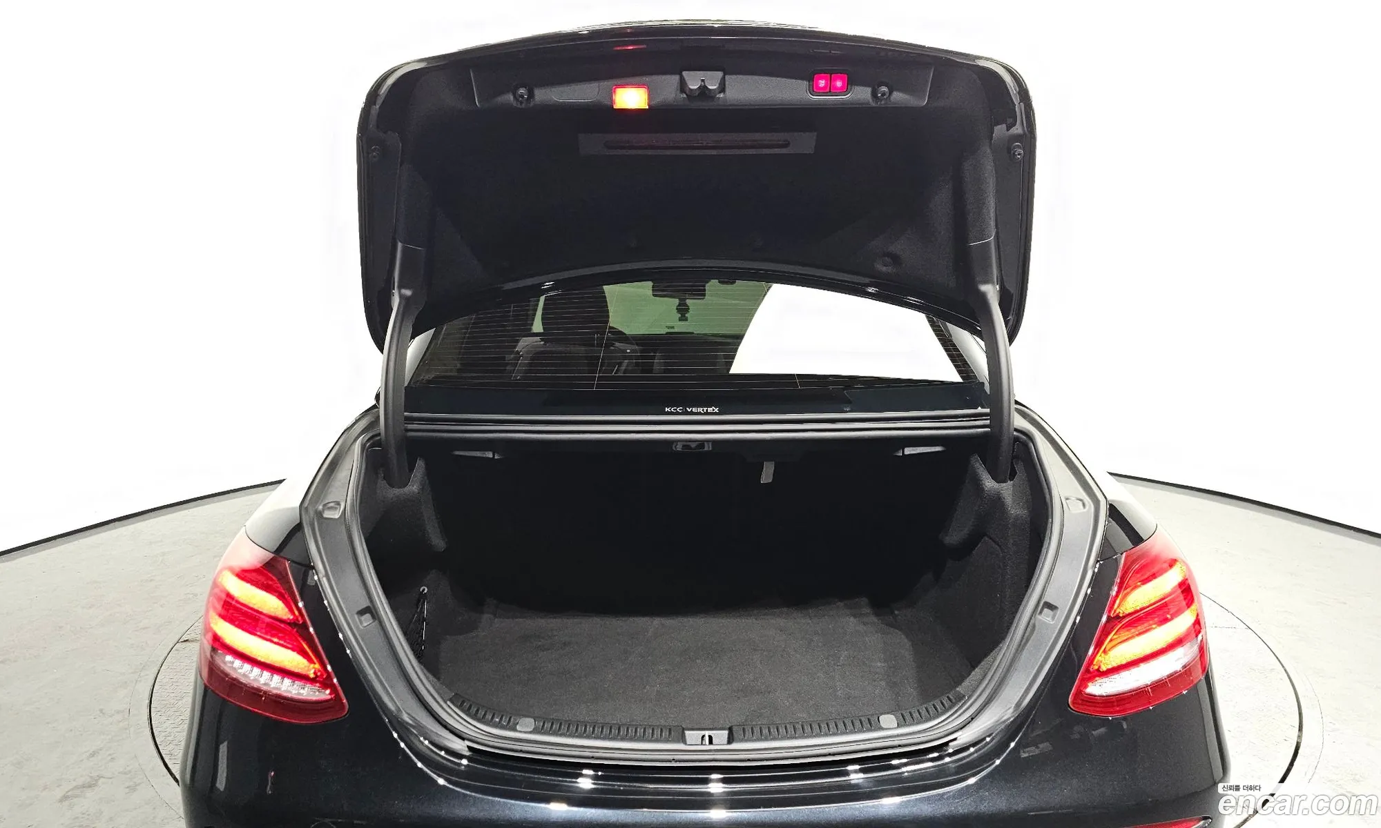 E-Class W213 E300 4Matic Avant - фотография 3150118