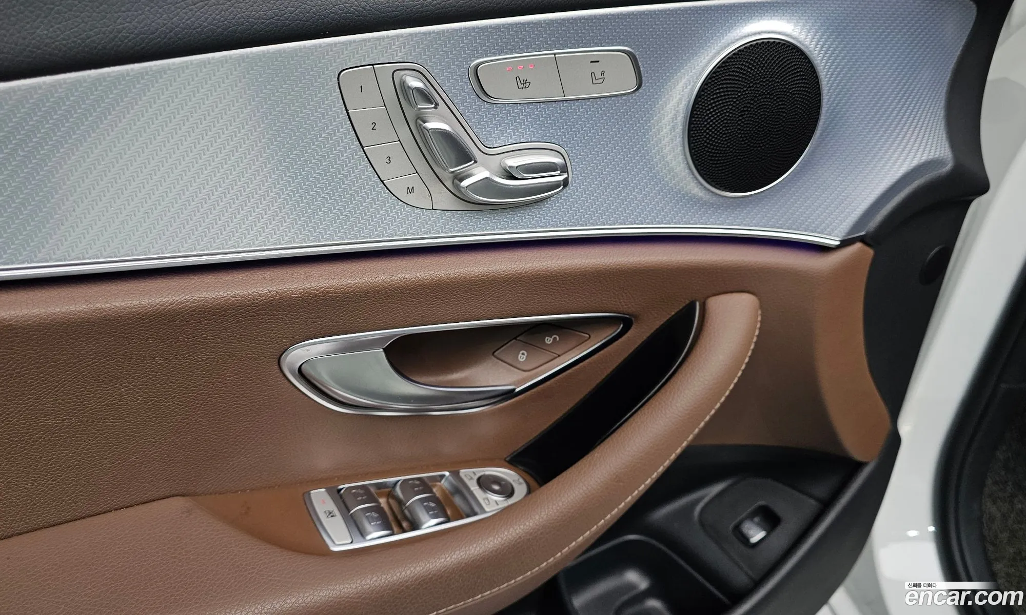 Mercedes-Benz E-Klasse E250 Avantgarde 2020 - фотография 2715366