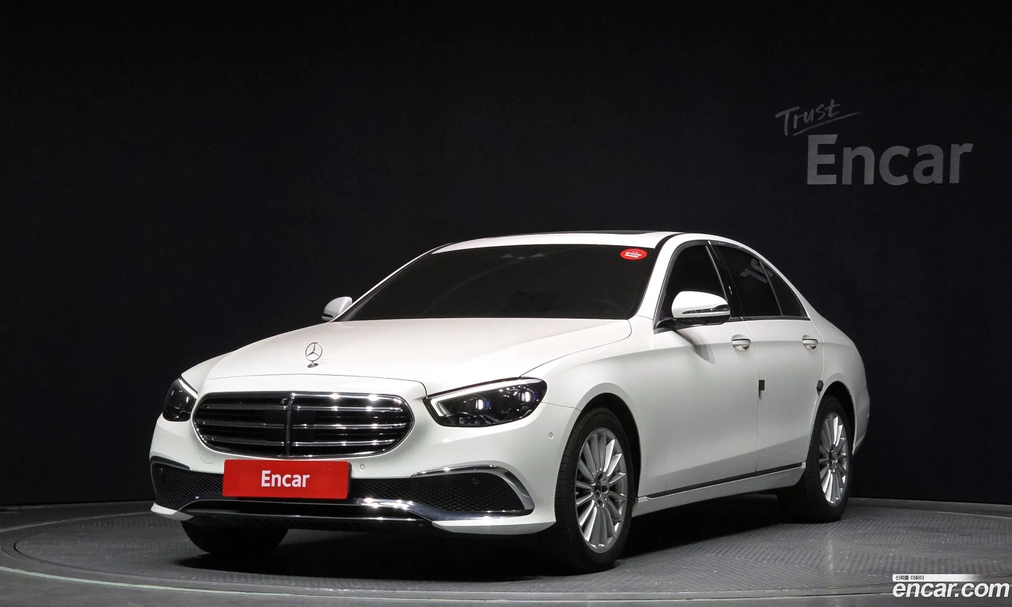 E-Class W213 E250 Exclusive - фотография 17710027