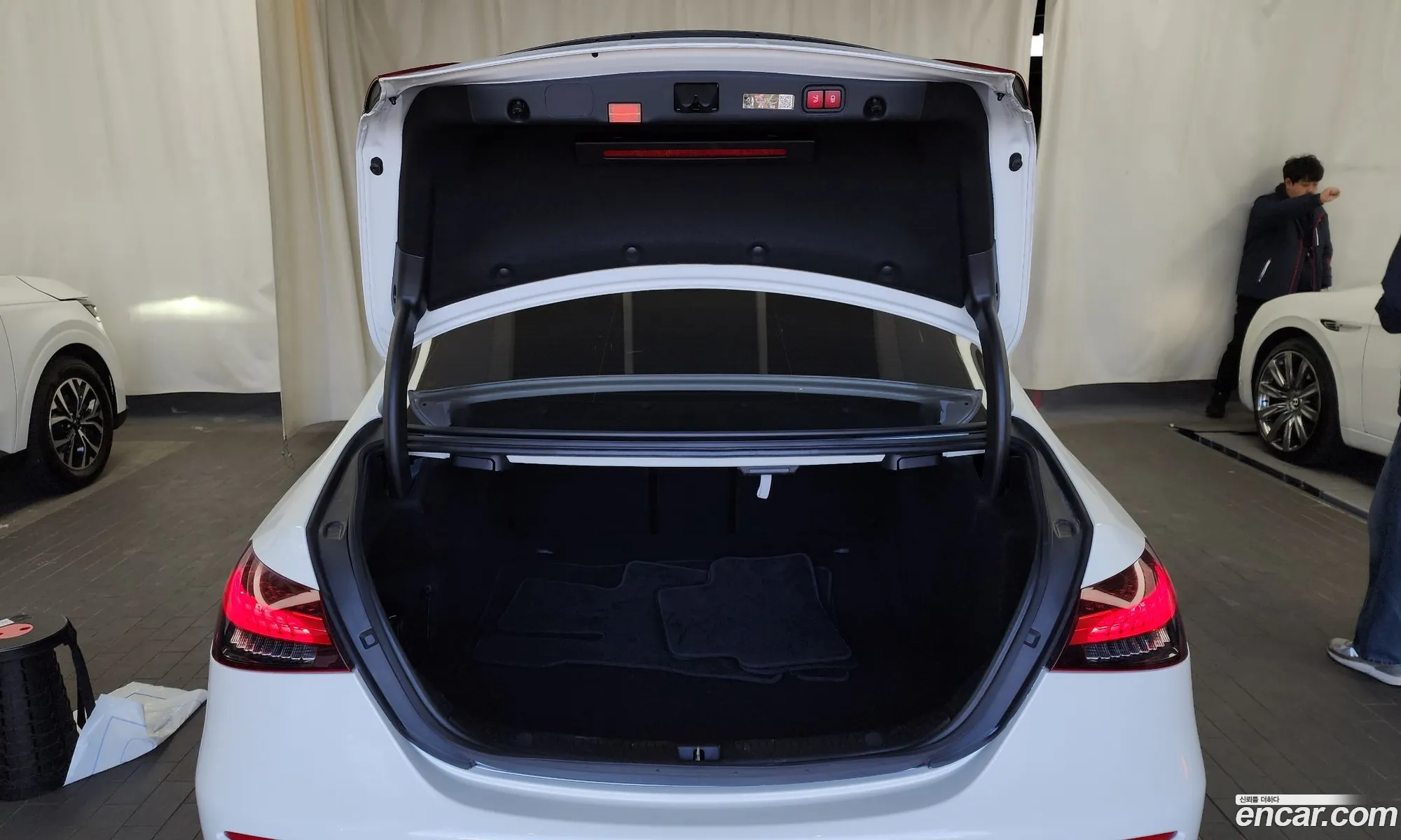 E-Class W213 E250 Exclusive - фотография 17710028