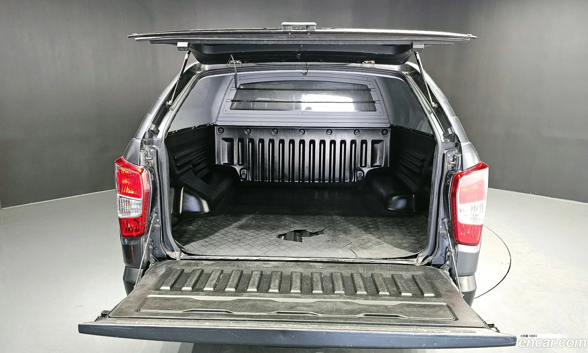Rexton Sports Khan Diesel 22 2Wd Professional X 5 Link - фотография 4270338