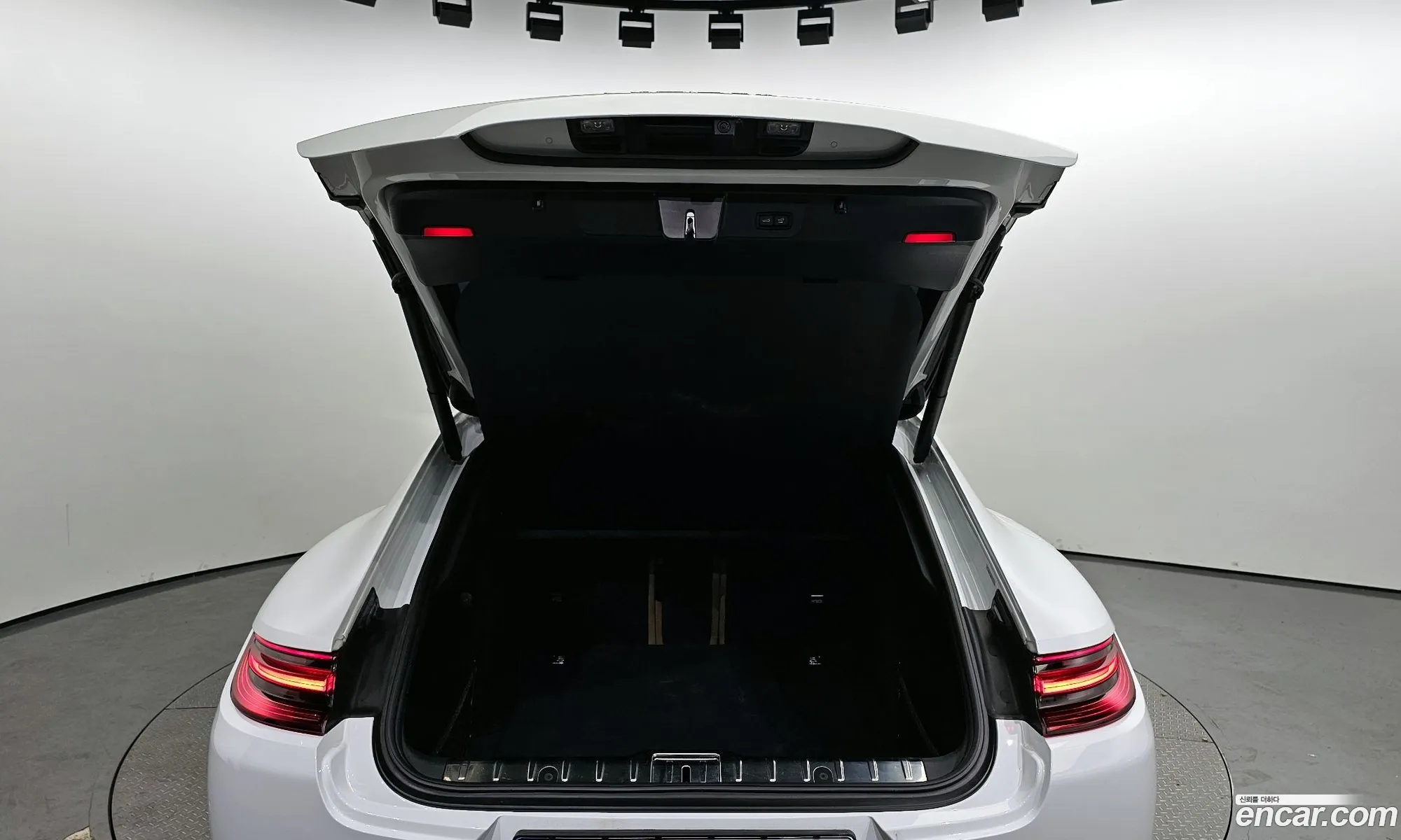Panamera 971 30 Awd - фотография 3701944