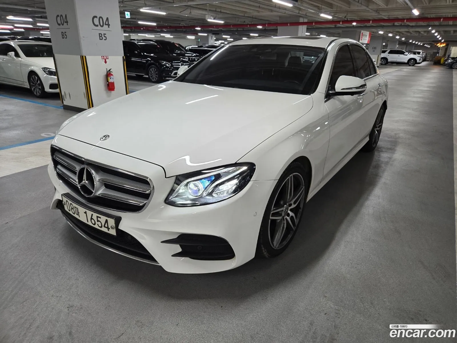 Mercedes-Benz E-Klasse E300 Amg Line 2018 - фотография 3342644