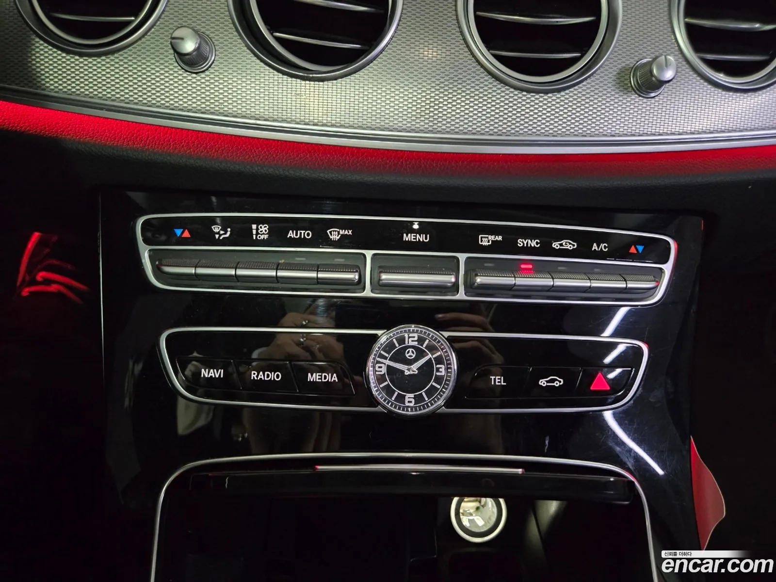 Mercedes-Benz E-Klasse E300 Amg Line 2018 - фотография 3342649