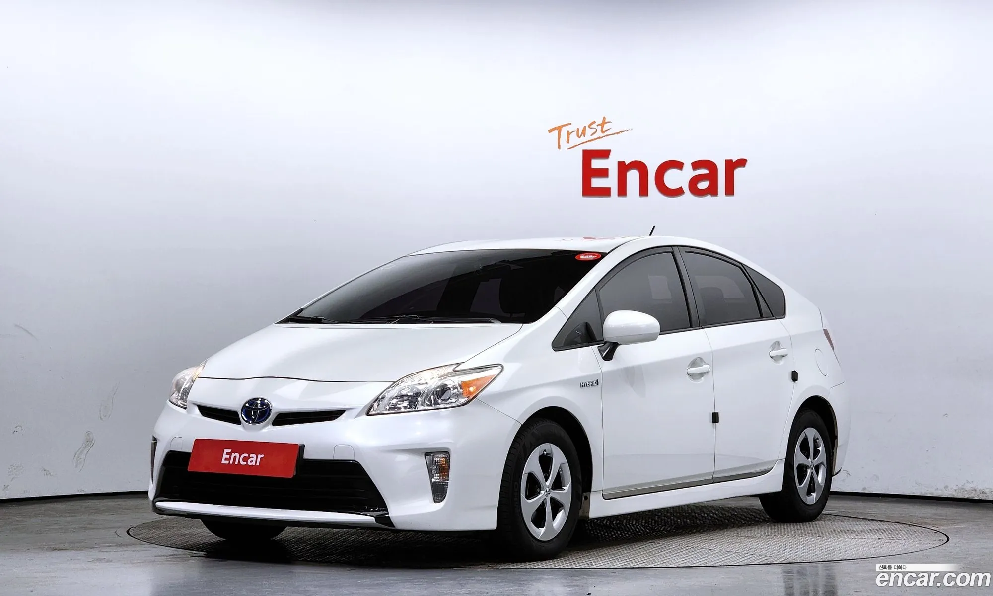 Toyota Prius 18 E 2014 - фотография 4627357