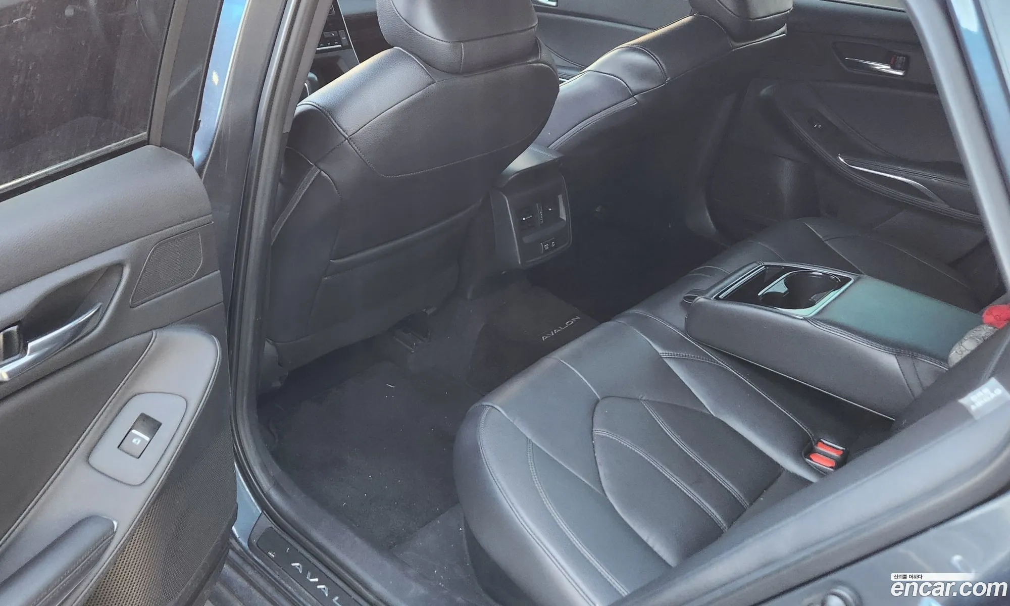 Toyota Avalon 25 Hybrid 2021 - фотография 4627350