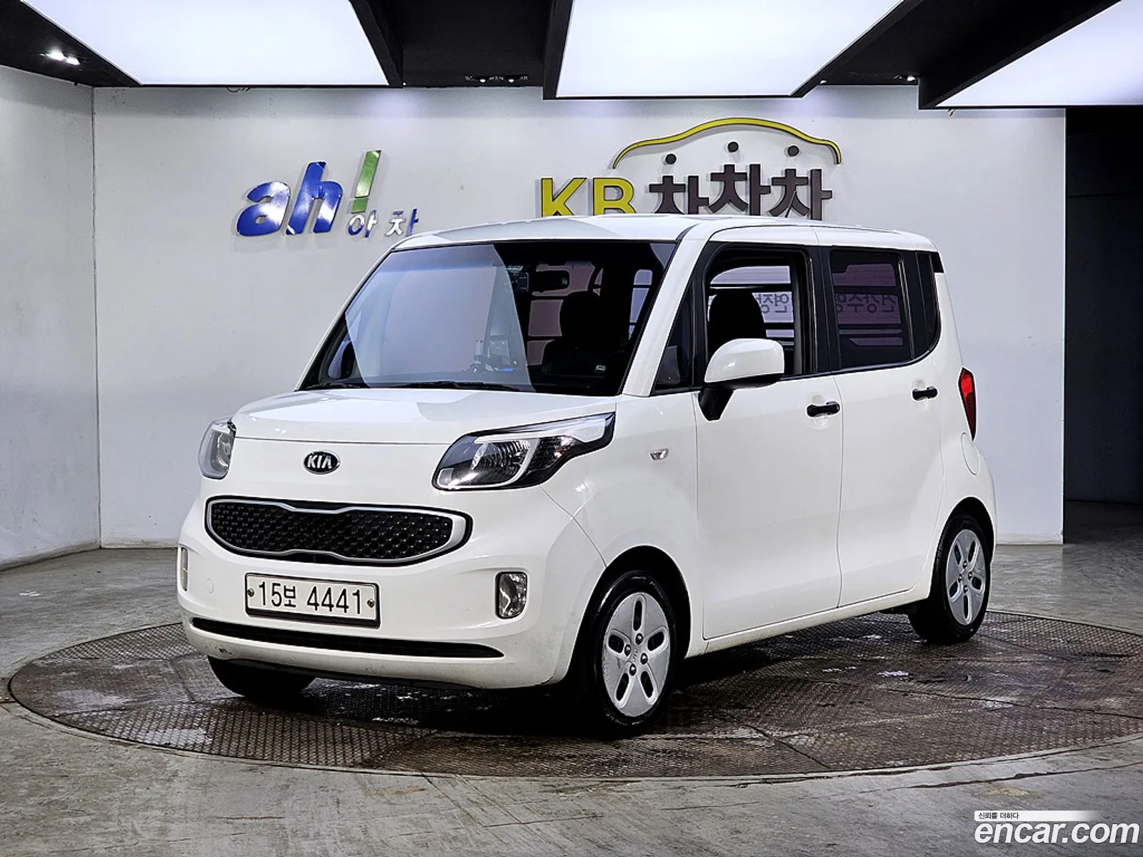 Kia Ray Van 2017 - фотография 17862412