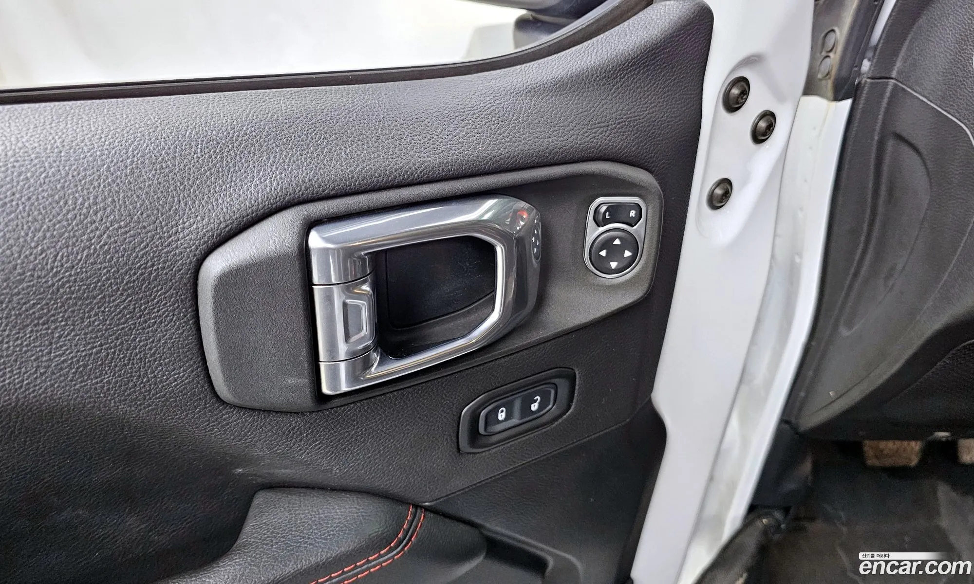 Wrangler Jl 20 Rubicon 2 Door - фотография 3514277