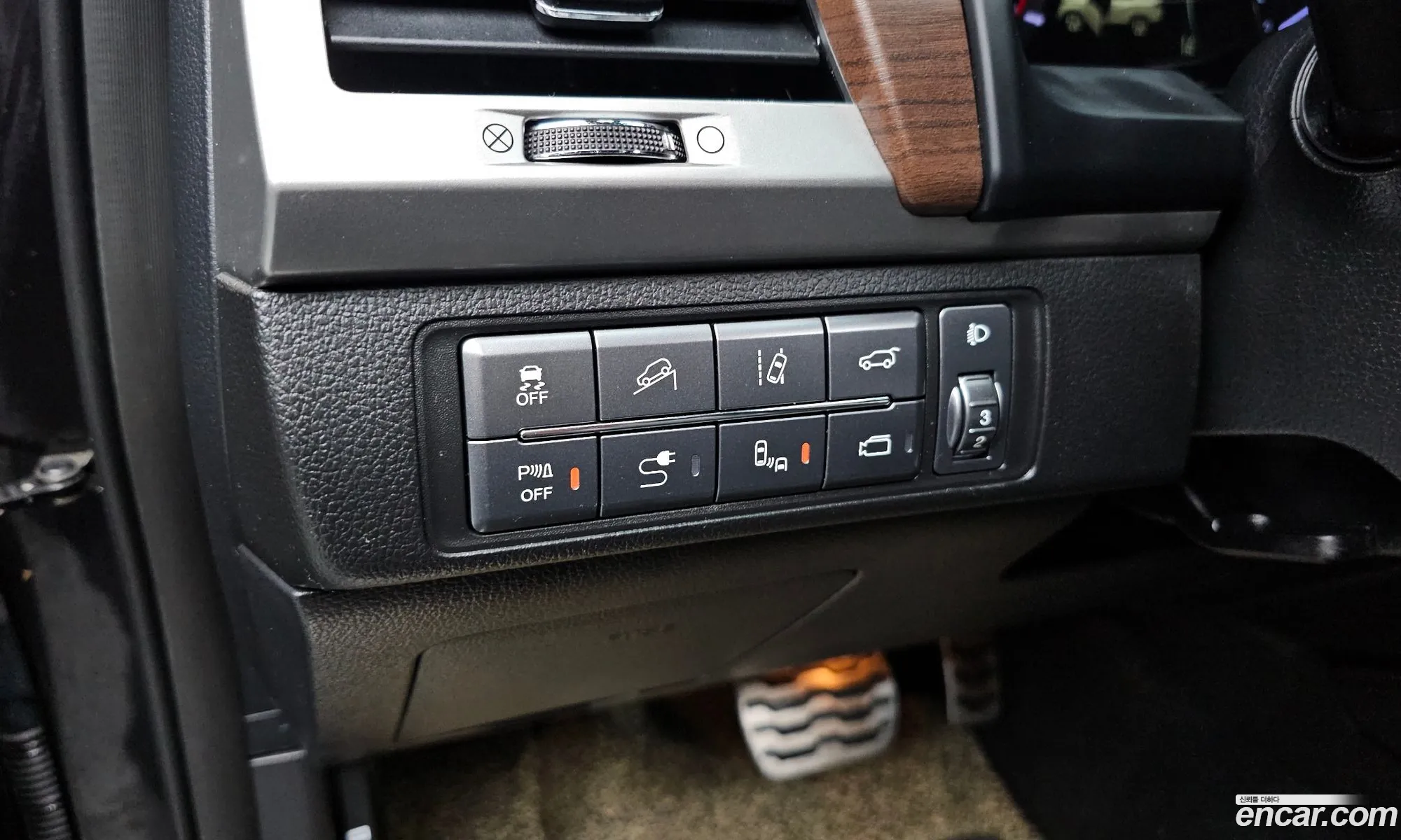 Ssangyong Rexton Diesel 22 4Wd 2018 - фотография 18941253