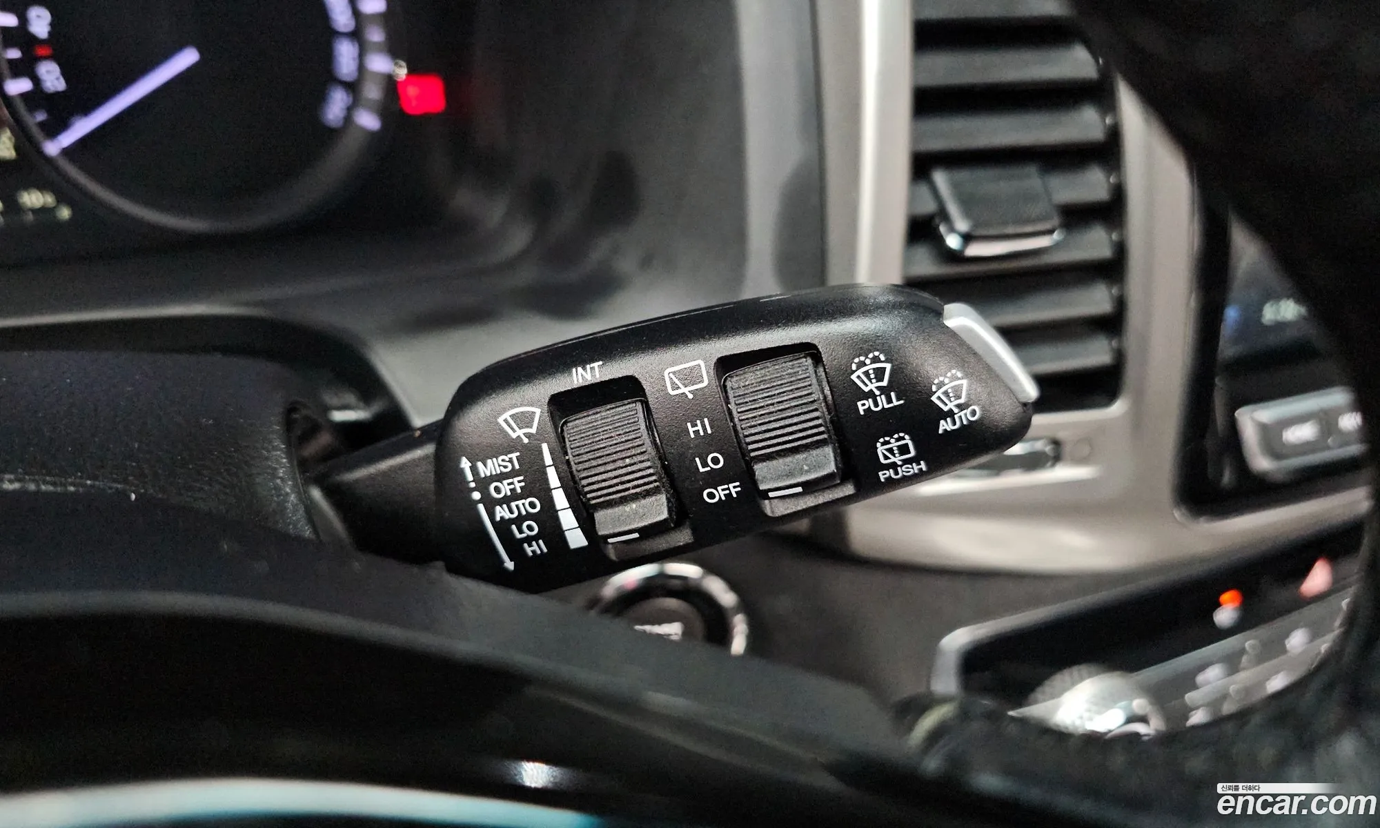 Ssangyong Rexton Diesel 22 4Wd 2018 - фотография 18941252