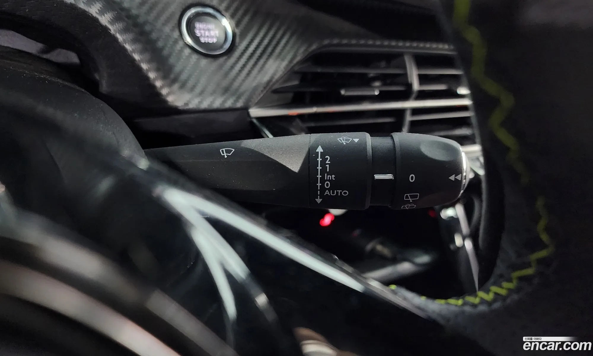 Peugeot 208 Gt Line 2021 - фотография 3914642