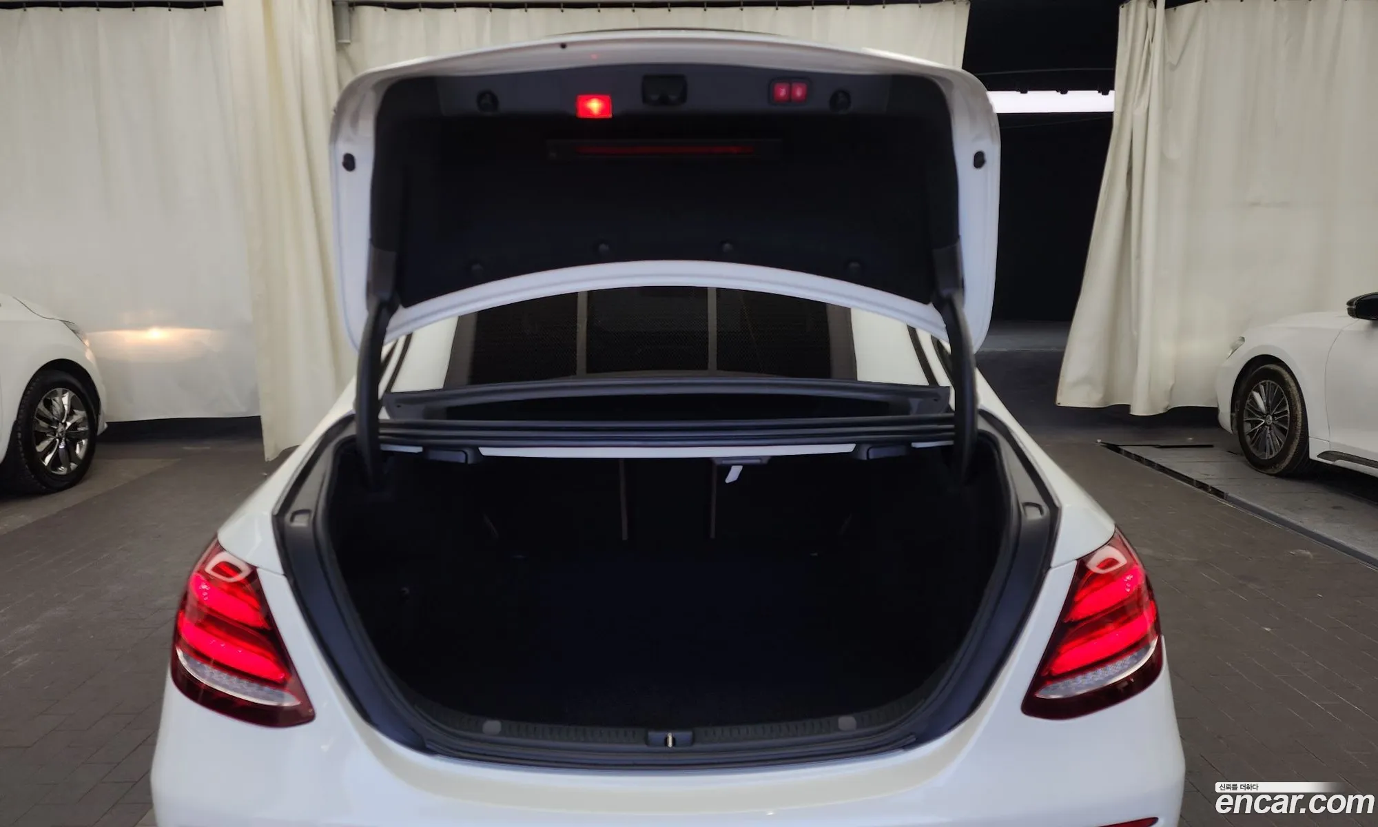 Mercedes-Benz E-Klasse E63 Amg 4Matic 2018 - фотография 2663786