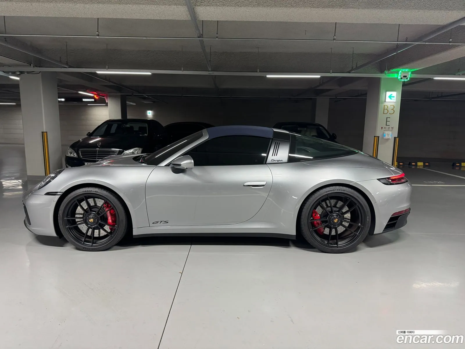 911 992 Targa 4 Gts - фотография 3701956