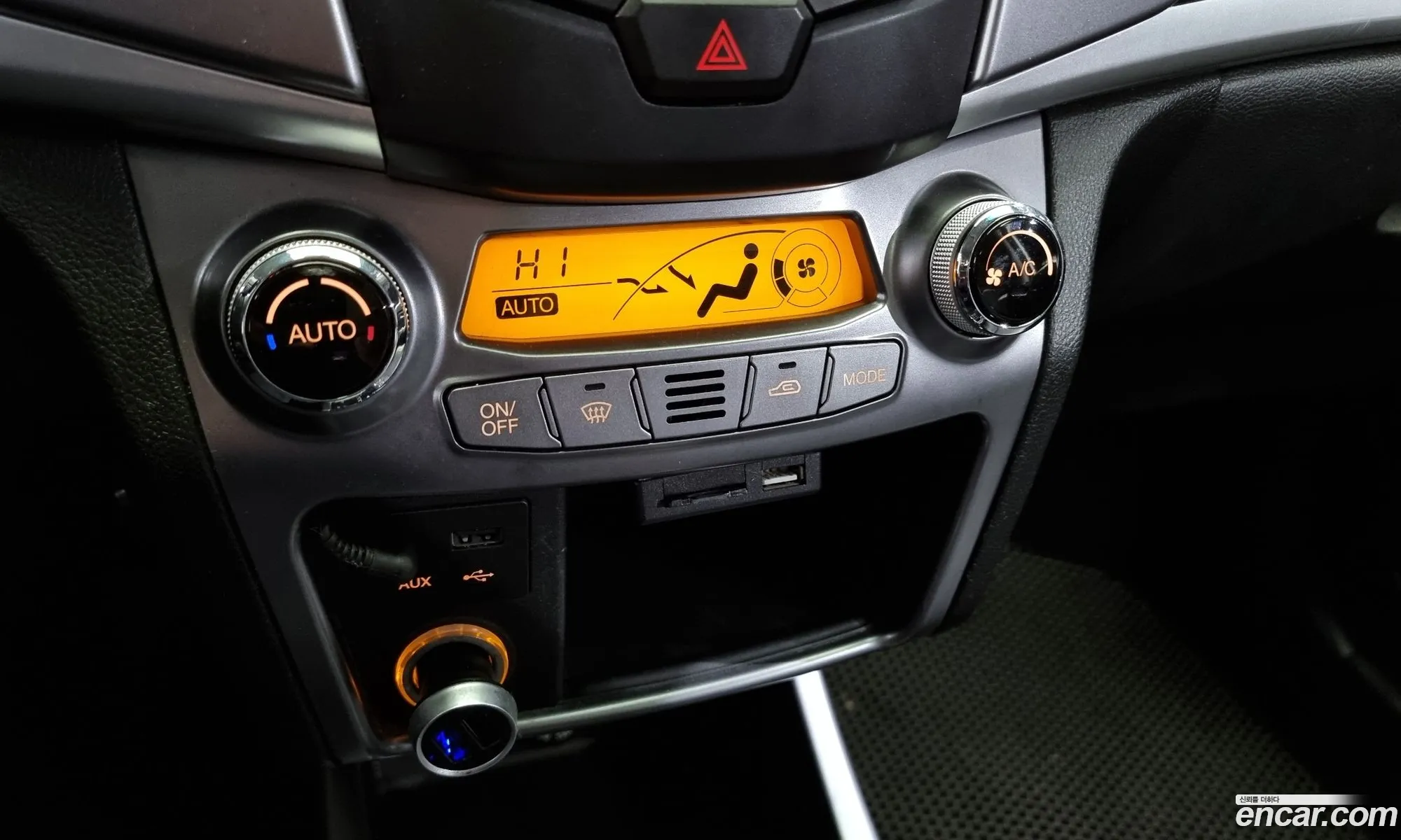 New Korando C 20 Cvt 2Wd High -End Type - фотография 15786513