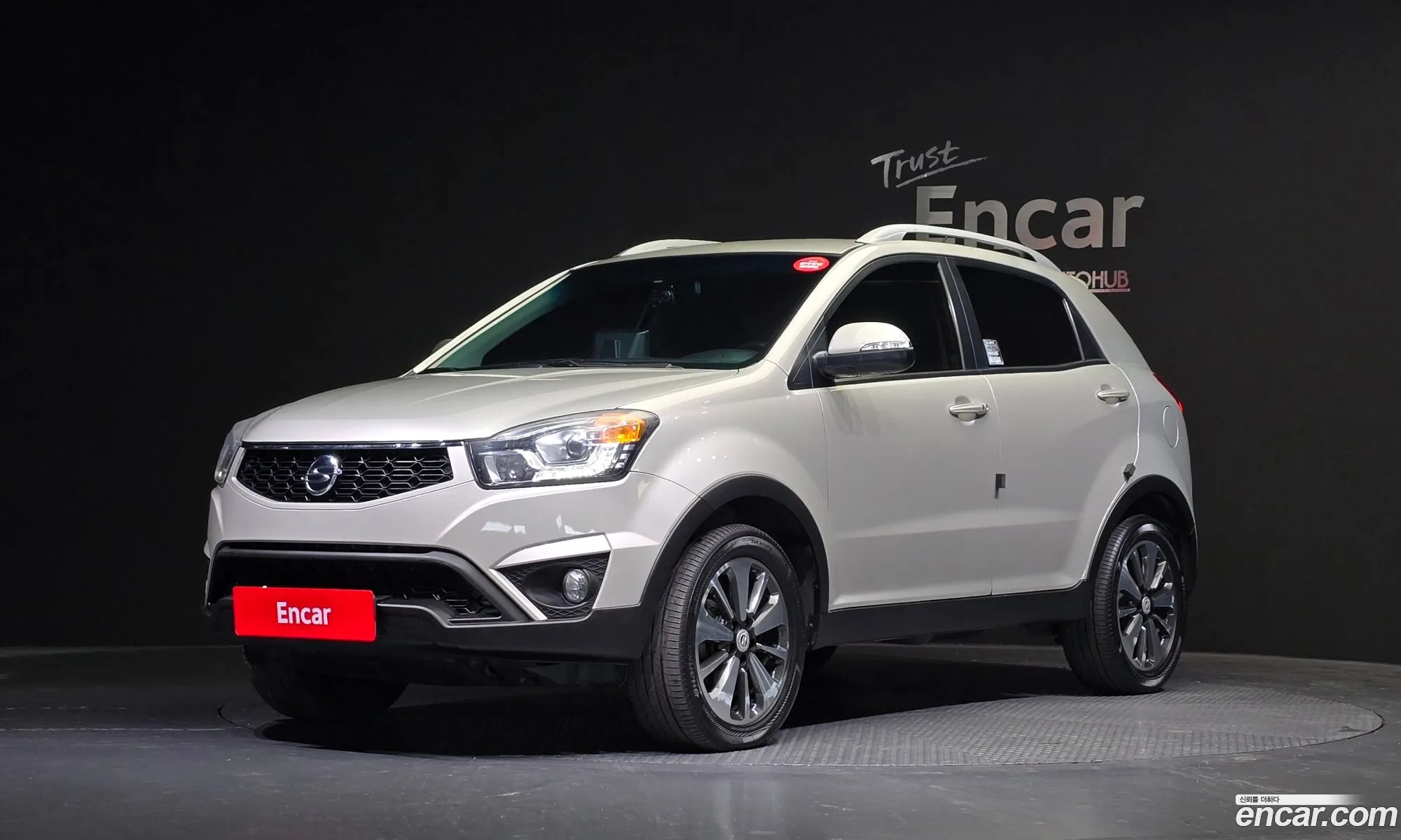 New Korando C 20 Cvt 2Wd High -End Type - фотография 15739482