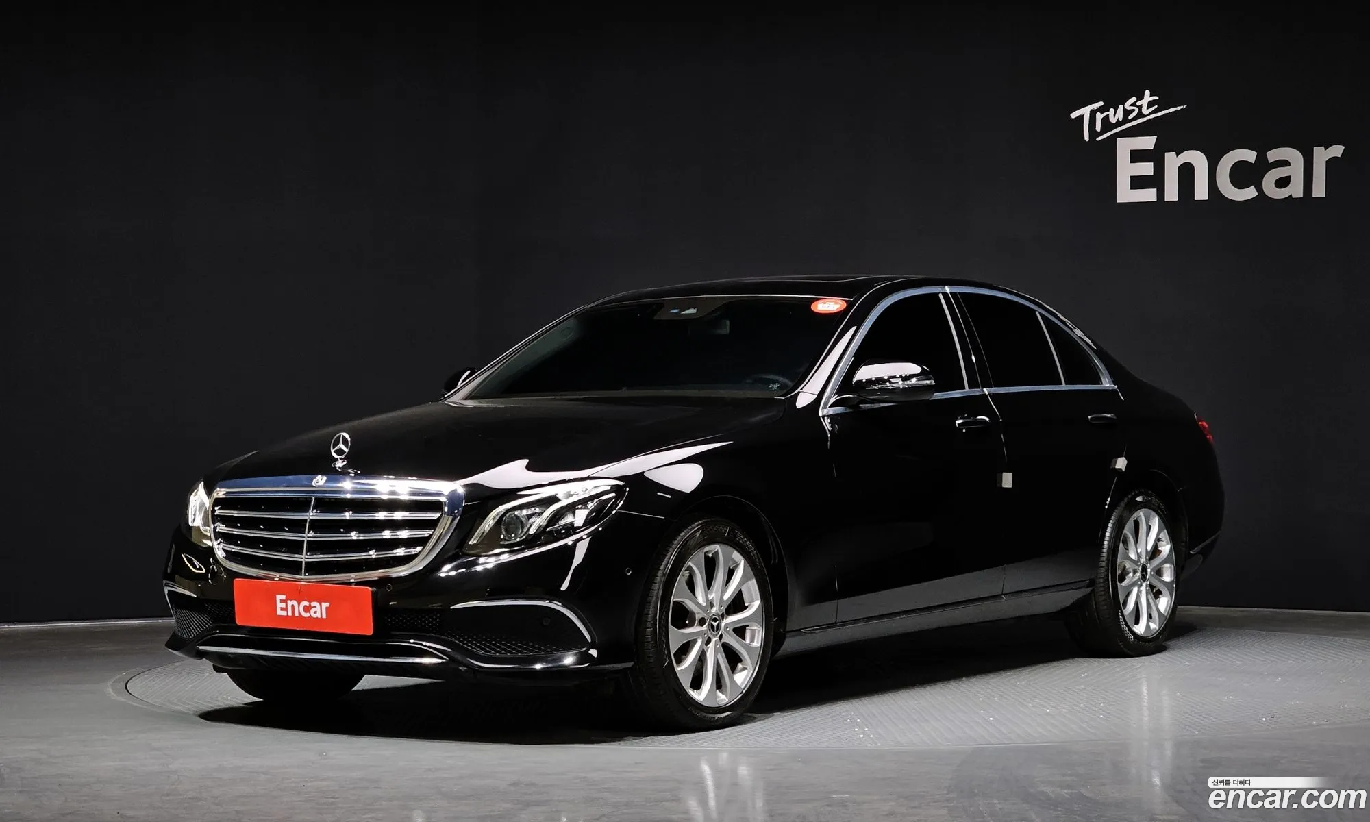 E-Class W213 E220D Exclusive - фотография 2597691
