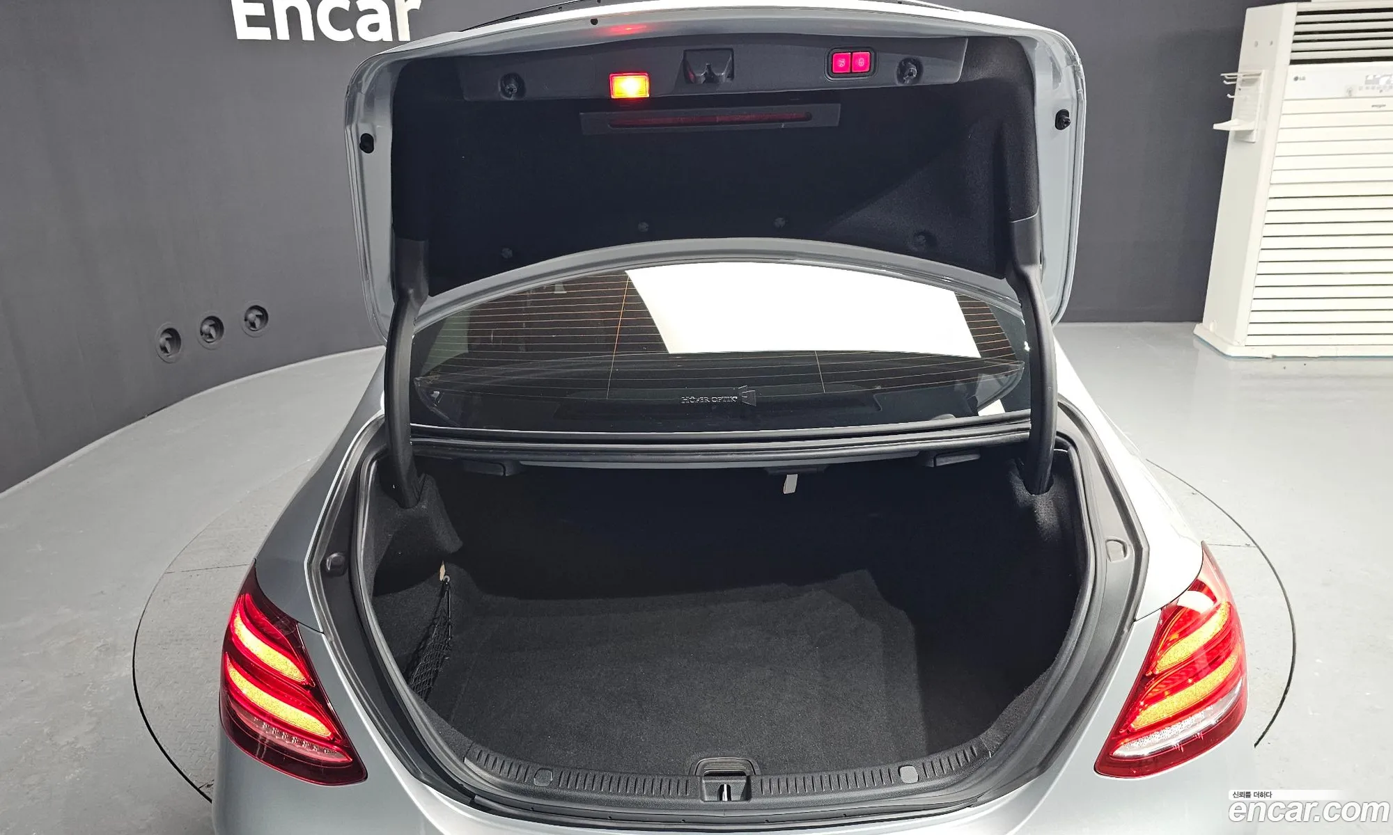 E-Class W213 E300 Avant-Garde - фотография 2384449