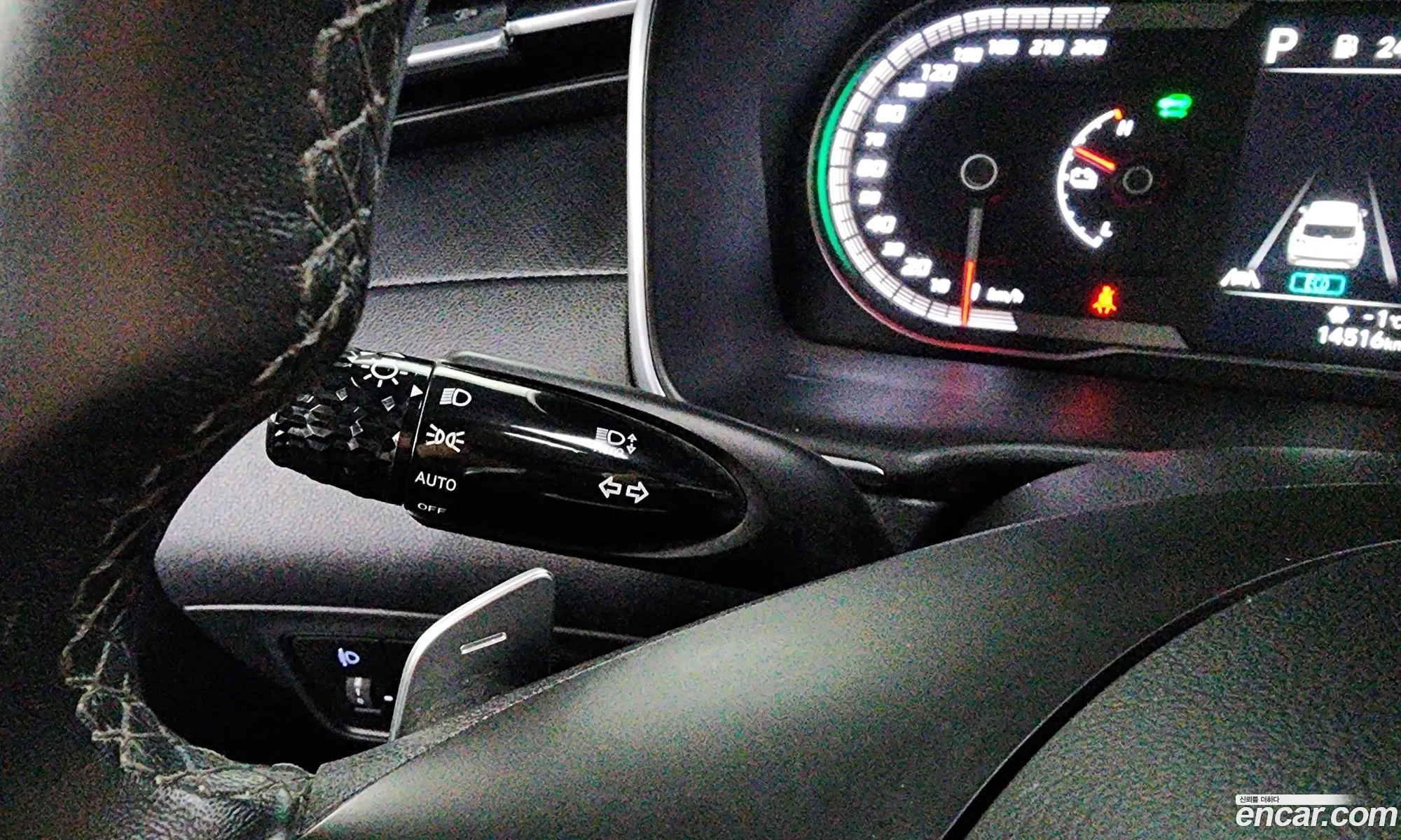 Tucson Hybrid Nx4 Premium 4Wd - фотография 13837983