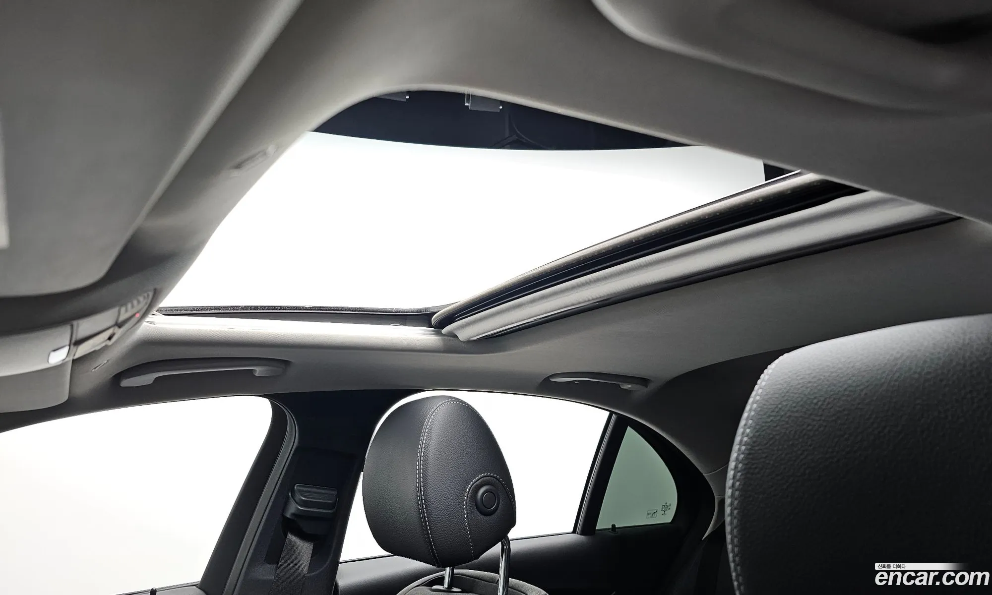 E-Class W213 E200 Avant-Garde - фотография 2337887