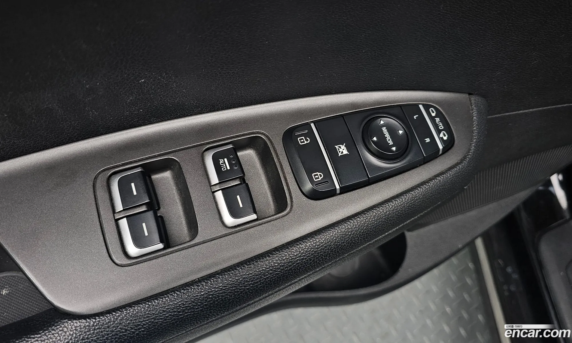 Kia K5 Lpi Sx 2017 - фотография 17561785