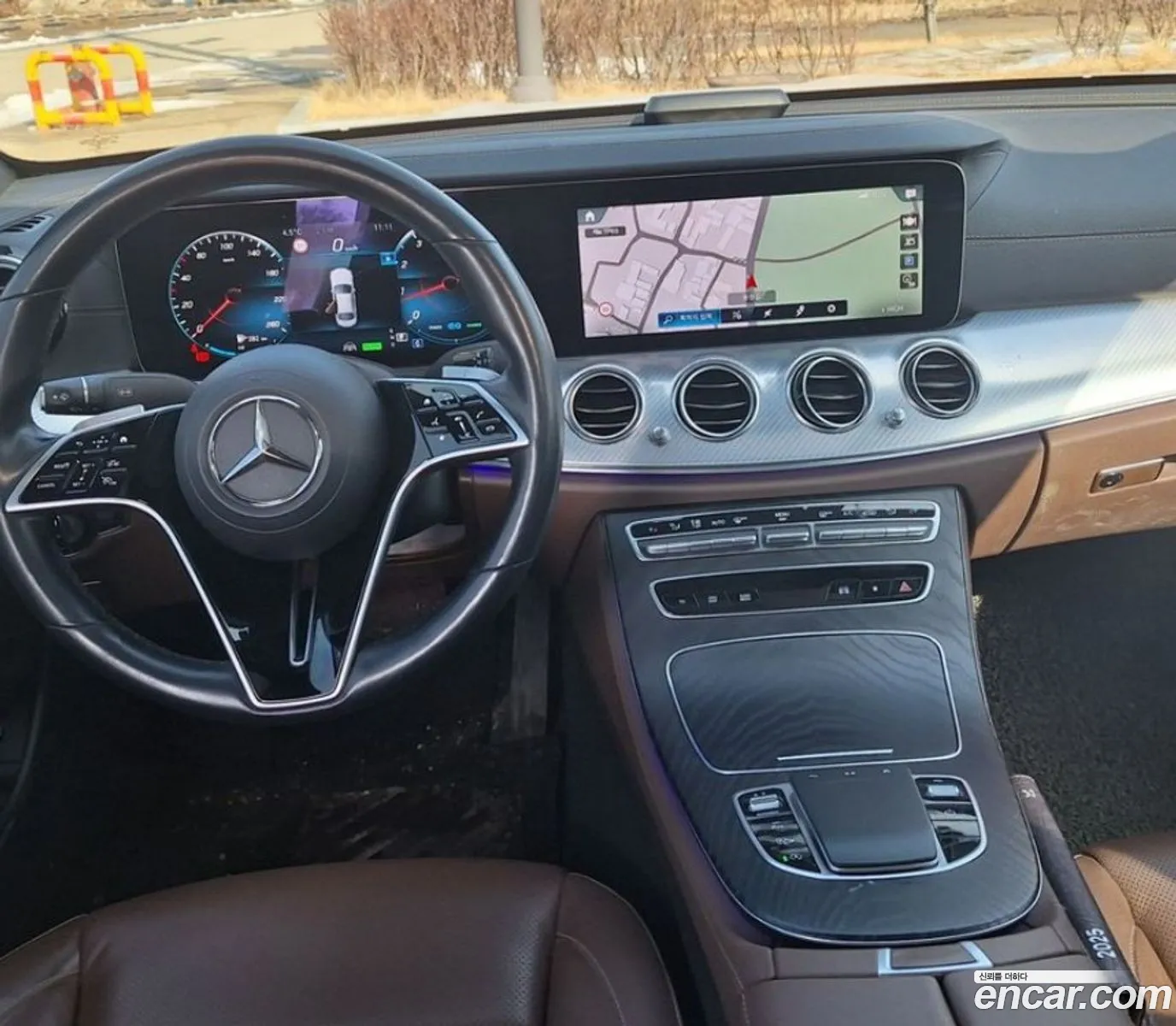 Mercedes-Benz E-Klasse E350 4Matic Avantgarde 2021 - фотография 2451747