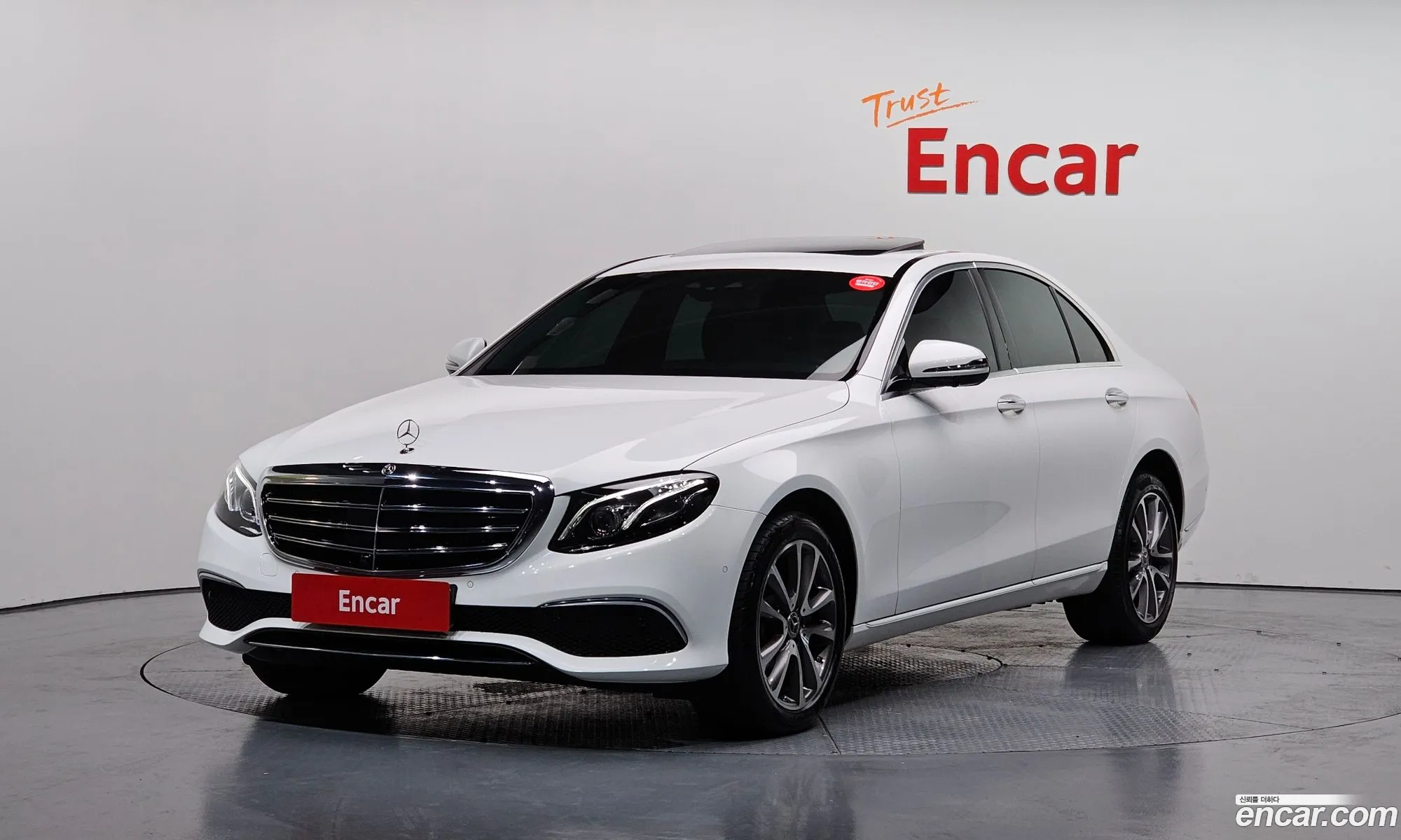 E-Class W213 E300 4Matic Exclusive - фотография 2384406