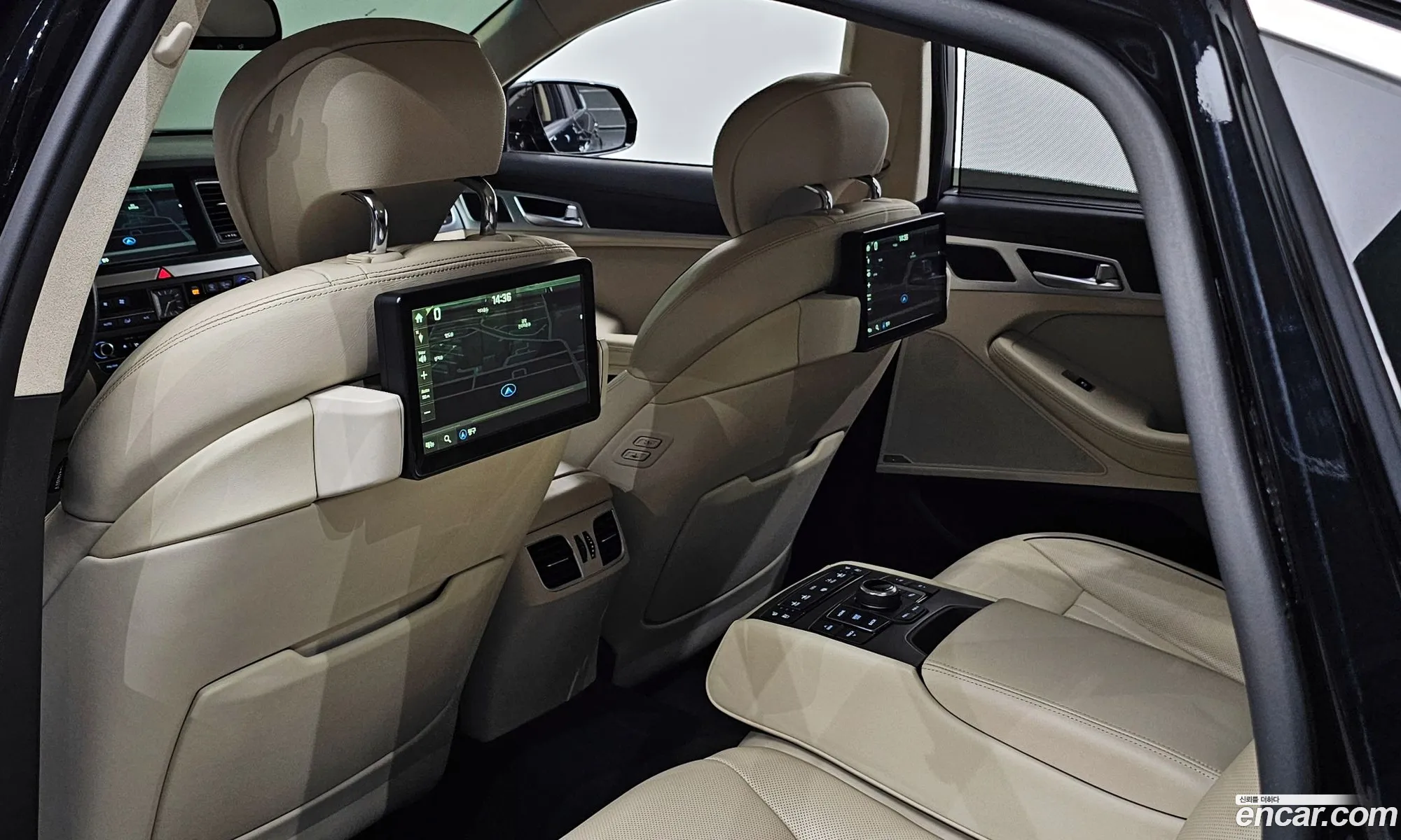 Genesis Dh G380 Finenist Edition Awd - фотография 20191460