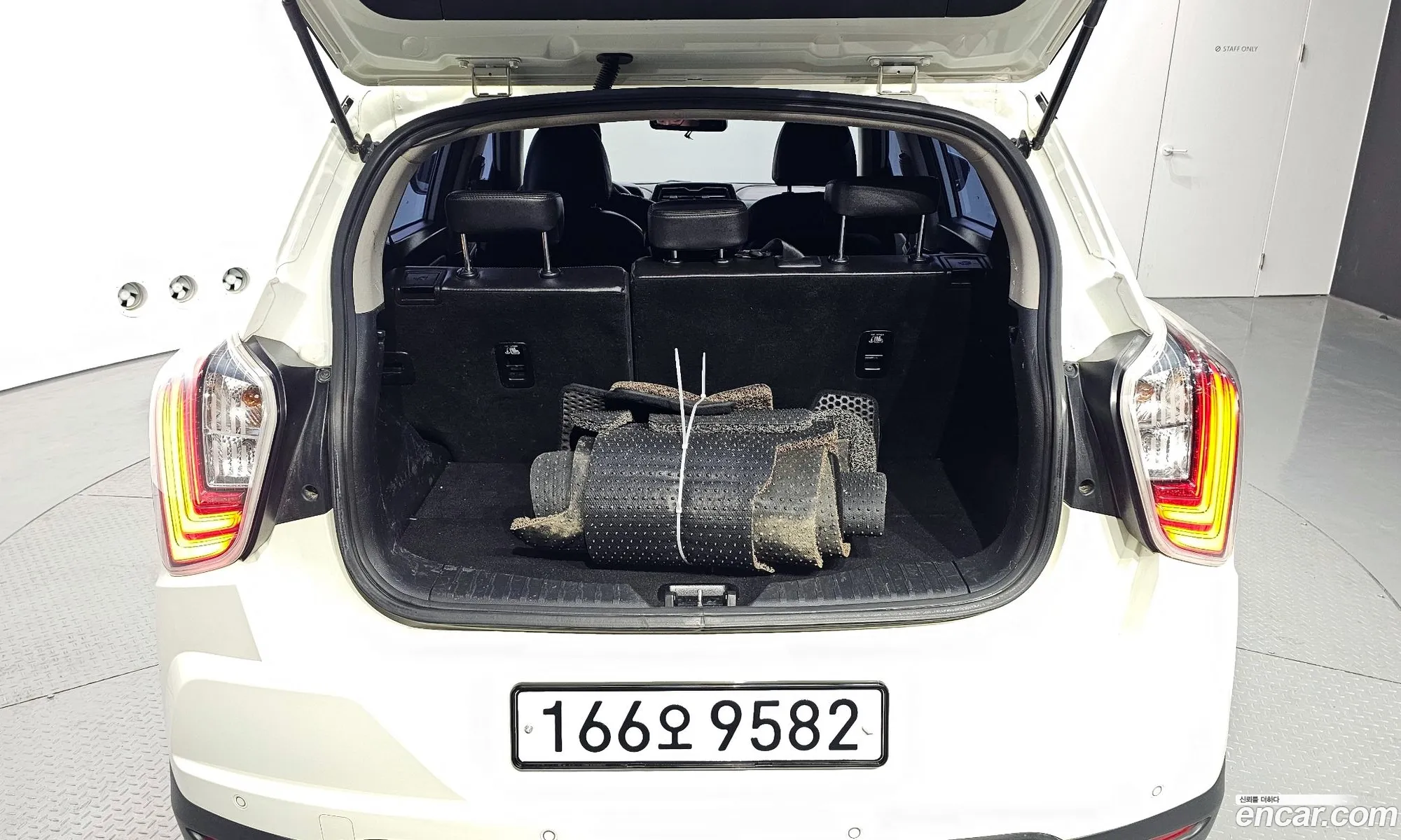 Berry New Tivoli Diesel 16 2Wd V1 - фотография 16608484