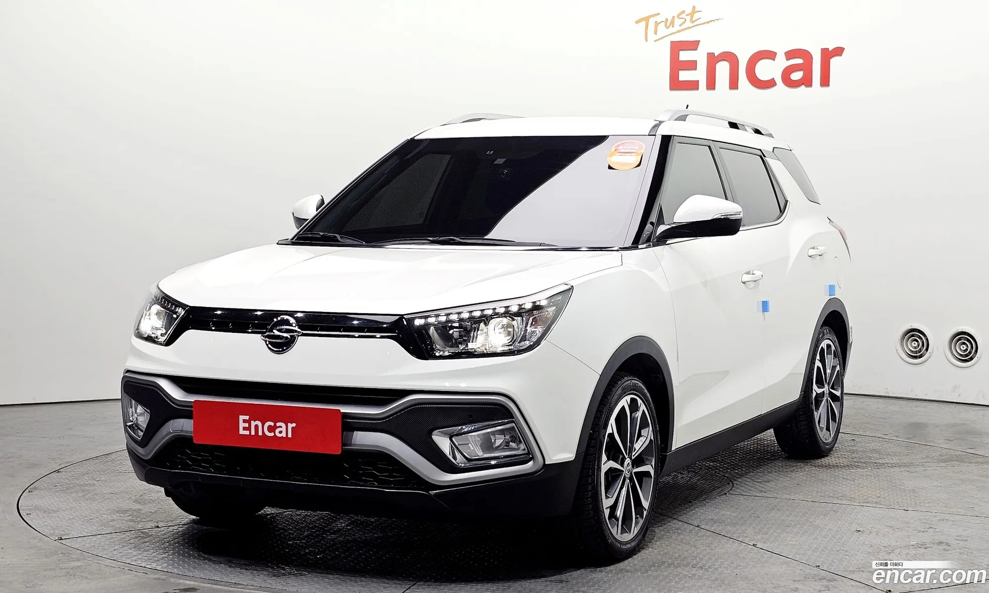 Tivoli Air 16 Rx 2Wd - фотография 16658039