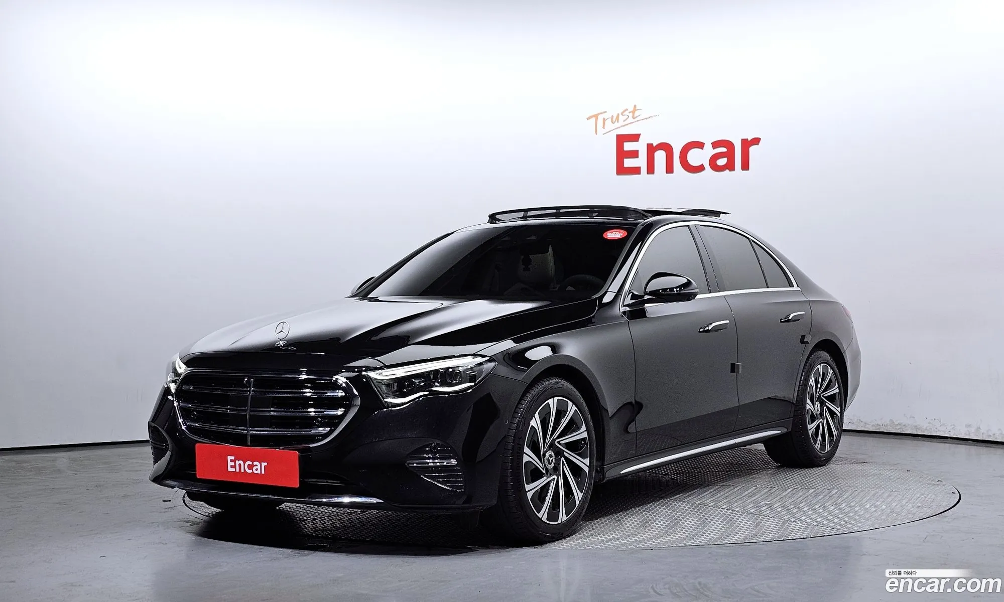 E-Class W214 E300 4Matic Exclusive - фотография 16735826
