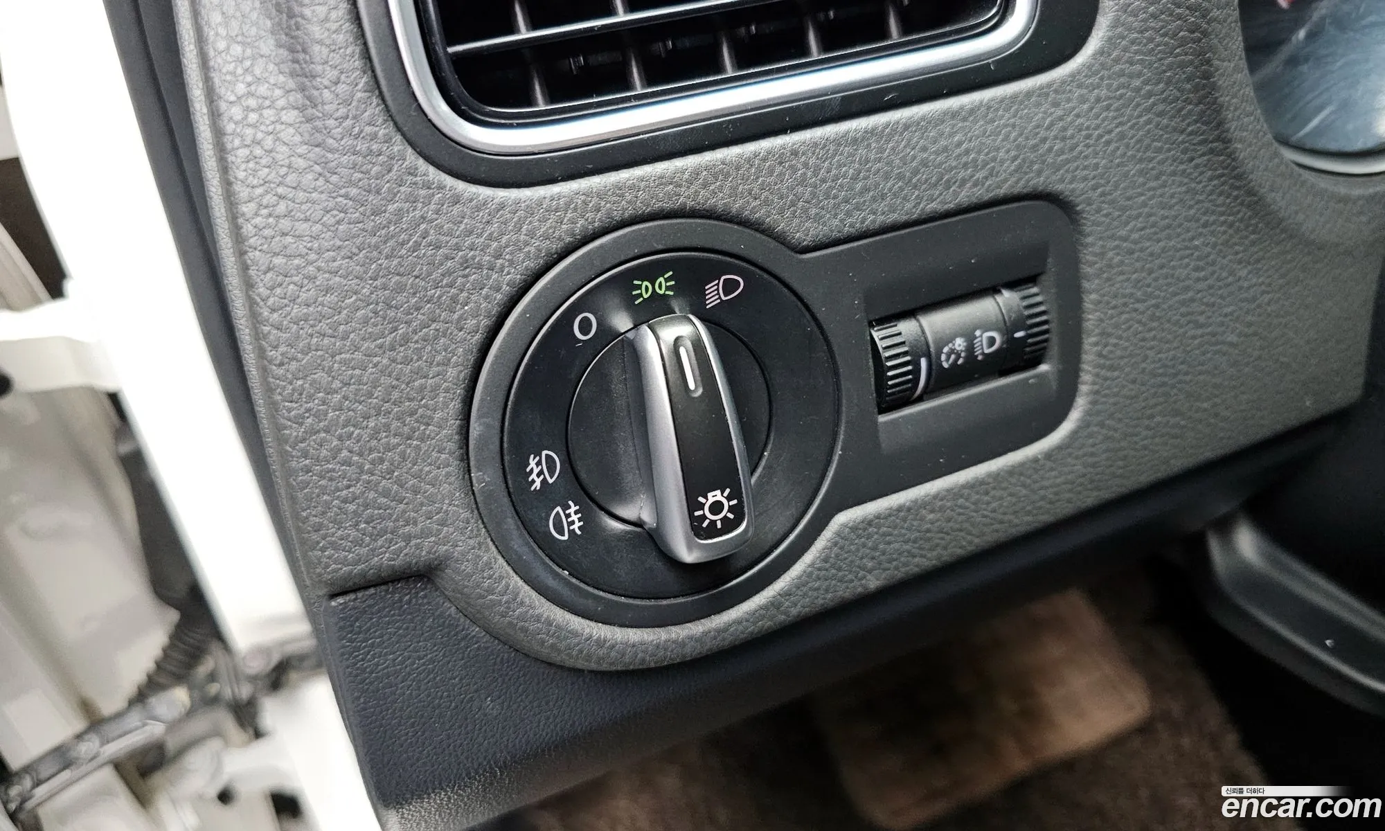 Polo 16 Tdi R-Line 5Th Generation - фотография 3362077
