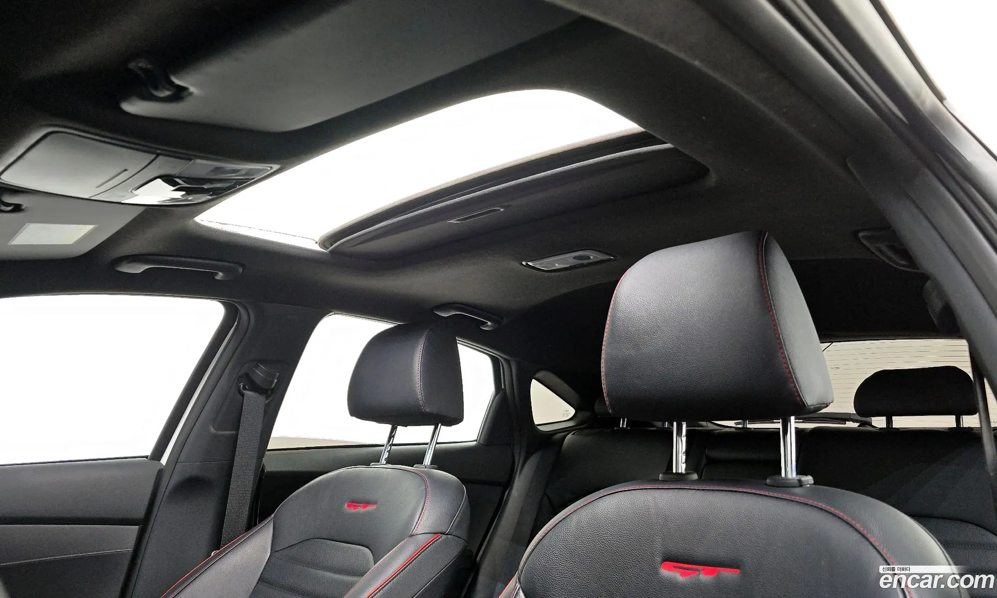 The New K3 2Nd Generation 16 Turbo Gt 5 Door Signature - фотография 16448083