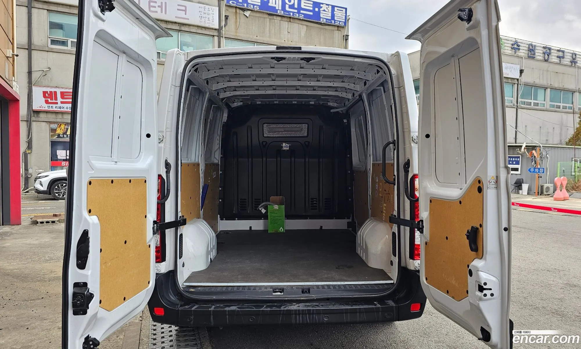 Korex Auto Trade - фотография 2685459