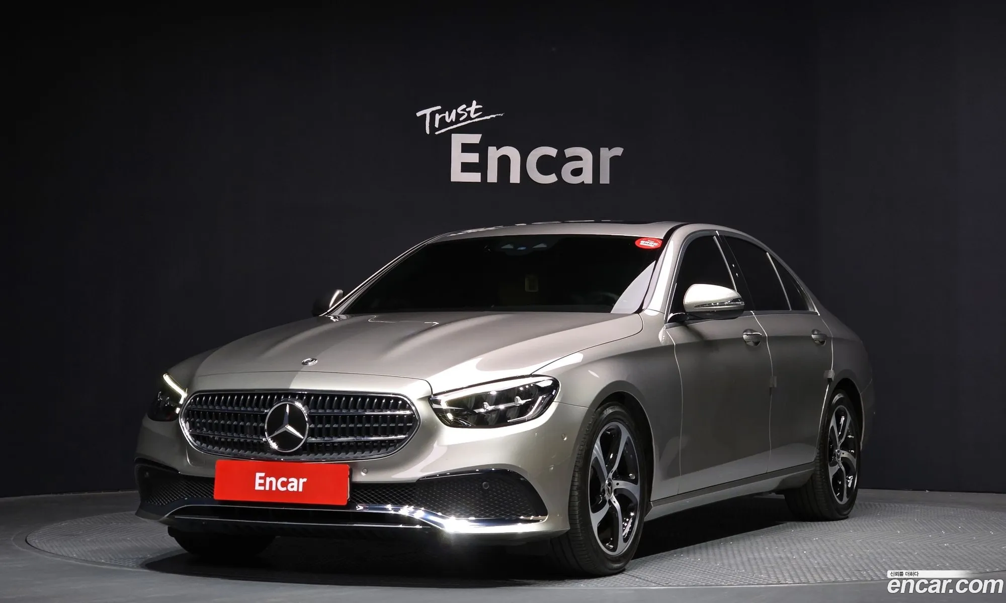 E-Class W213 E250 Avant-Garde - фотография 1715176