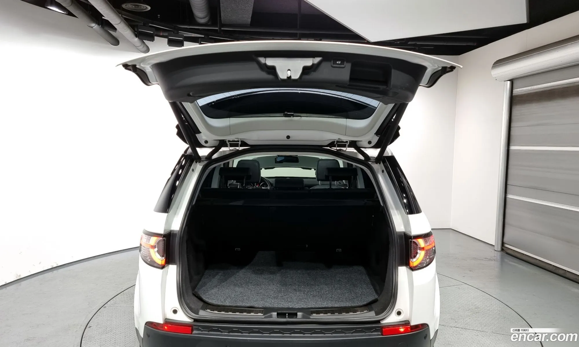 Discovery Sports 20 Td4 Hse Luxury - фотография 3524529