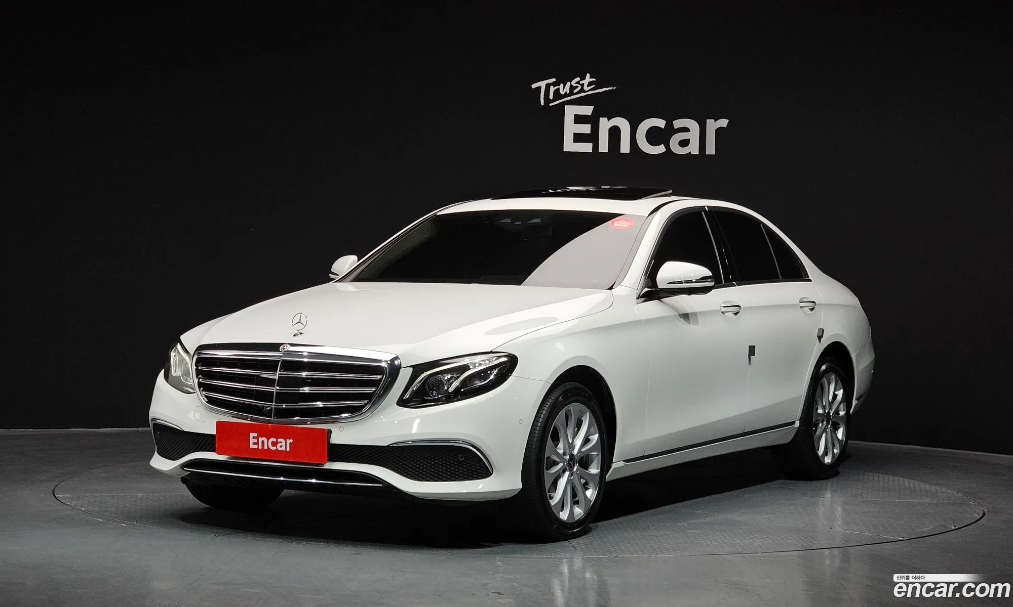 E-Class W213 E300 4Matic Exclusive - фотография 1596230