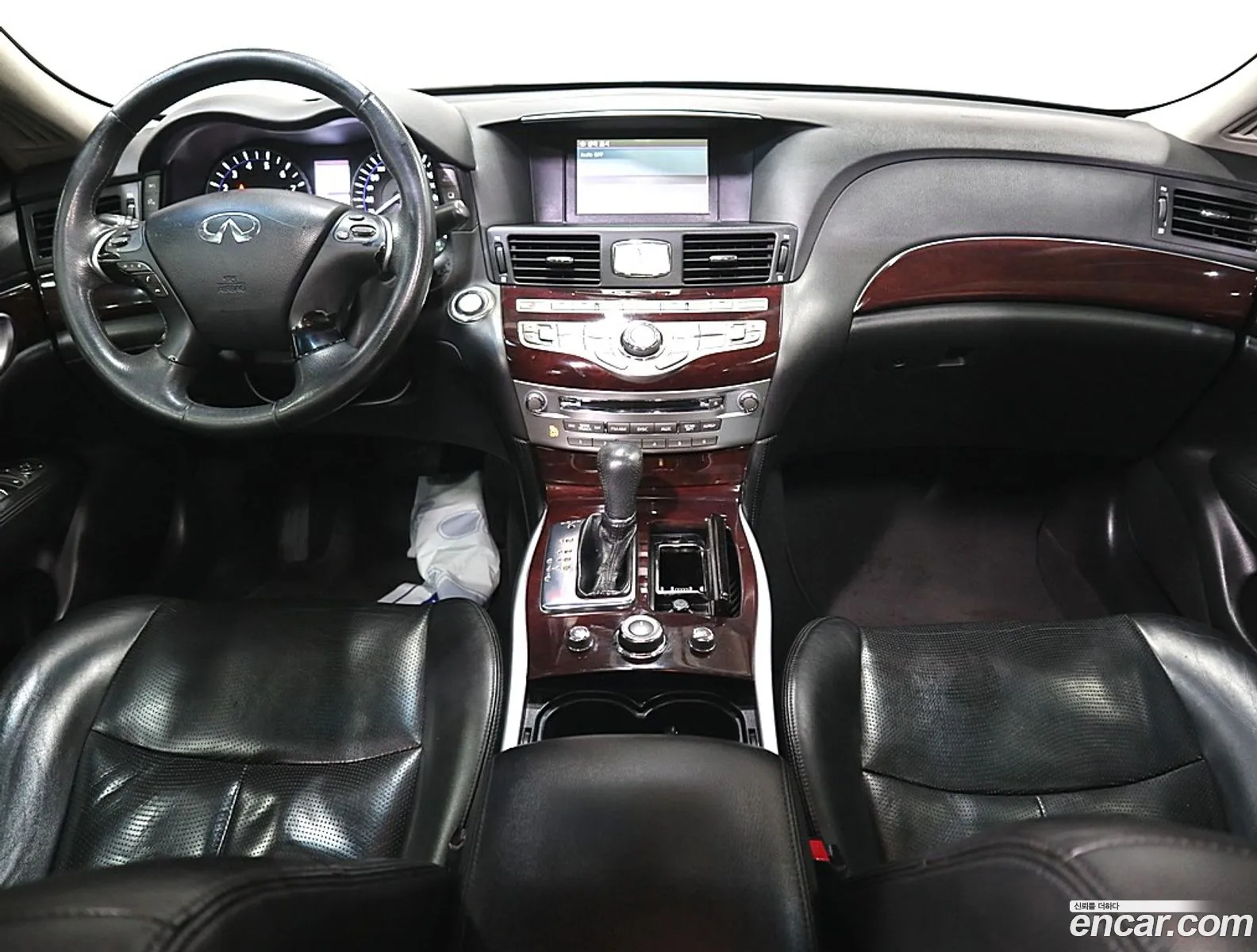 Infiniti M Standard 2011 - фотография 3583055