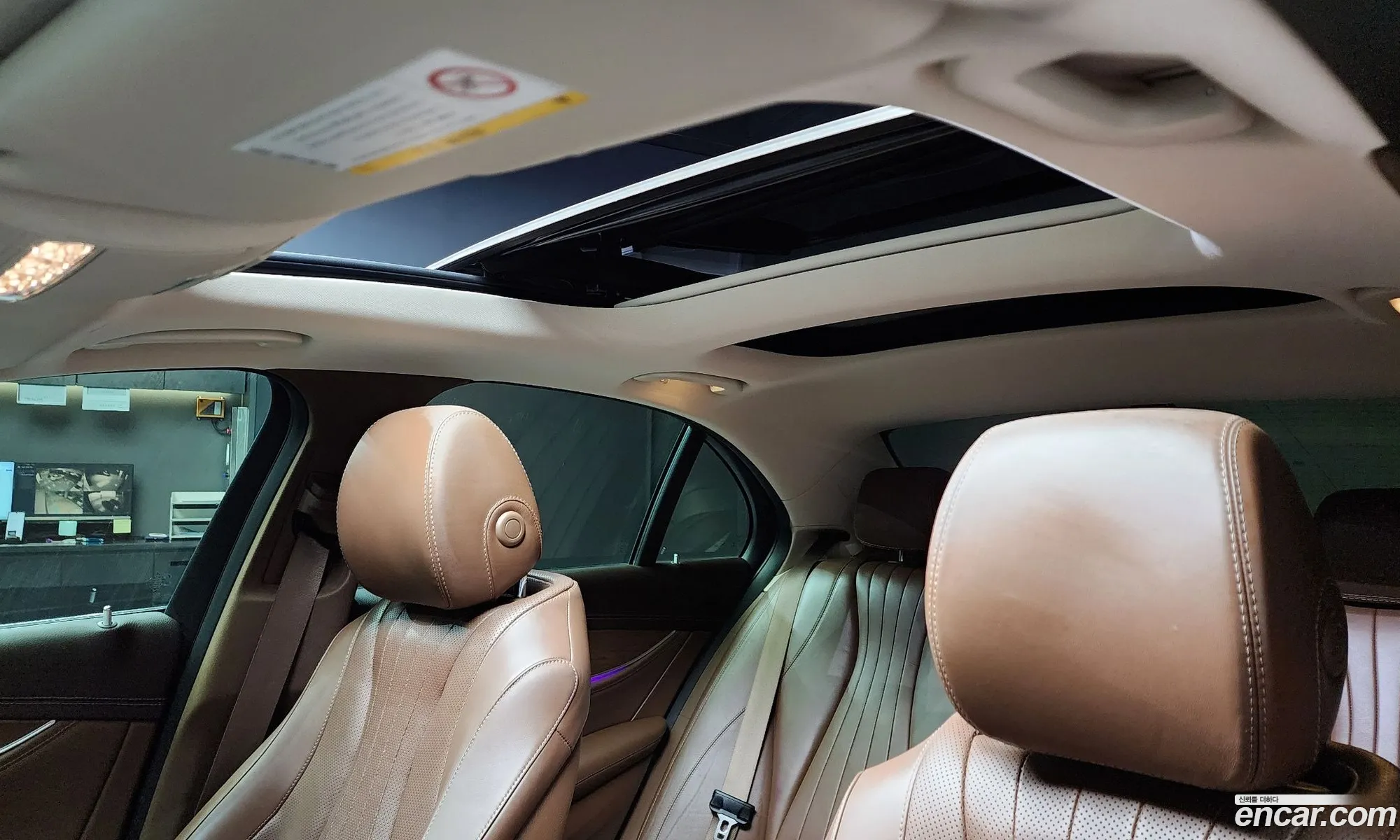 E-Class W213 E300E Exclusive - фотография 1704941