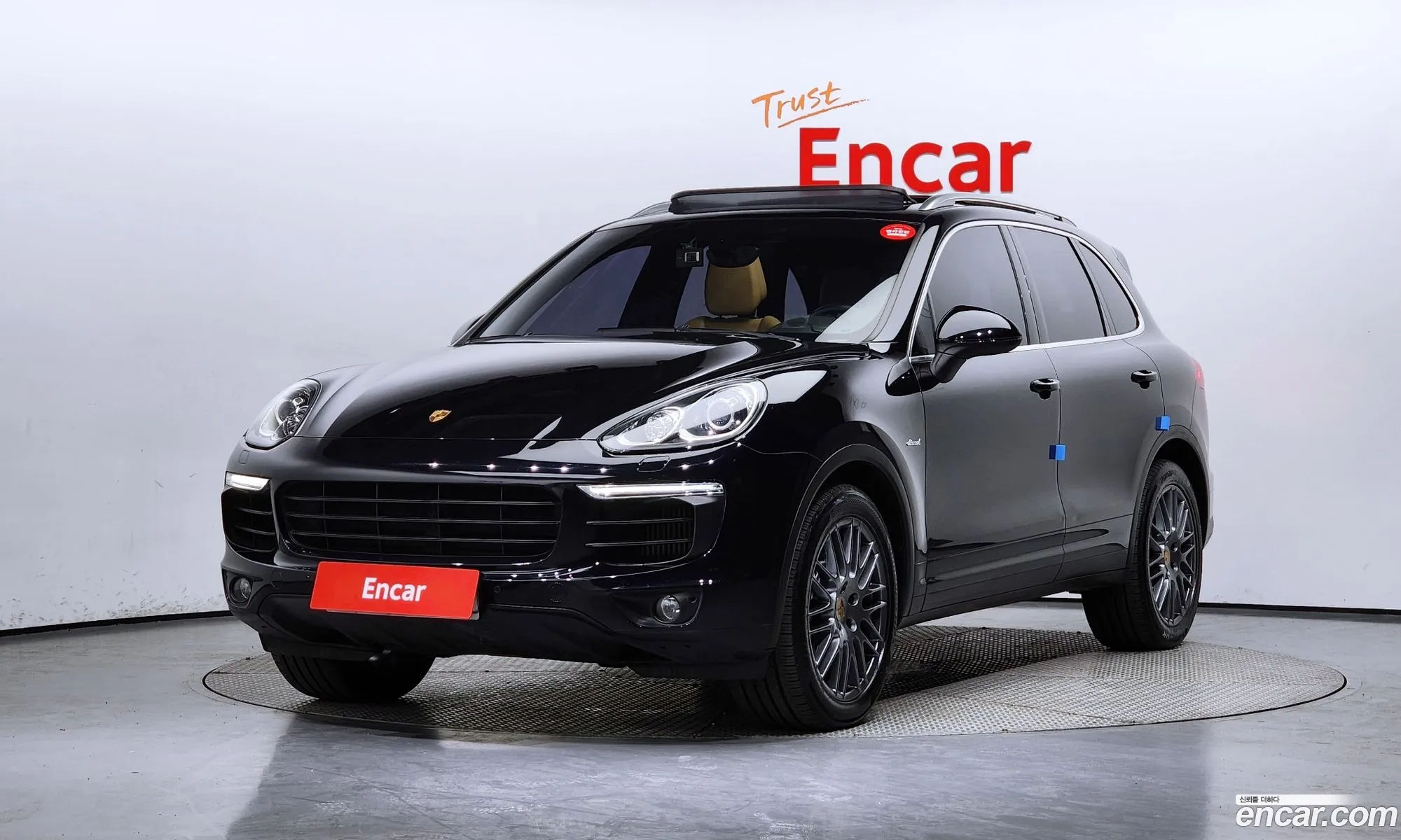 Porsche Cayenne 30 Diesel 2015 - фотография 4897196