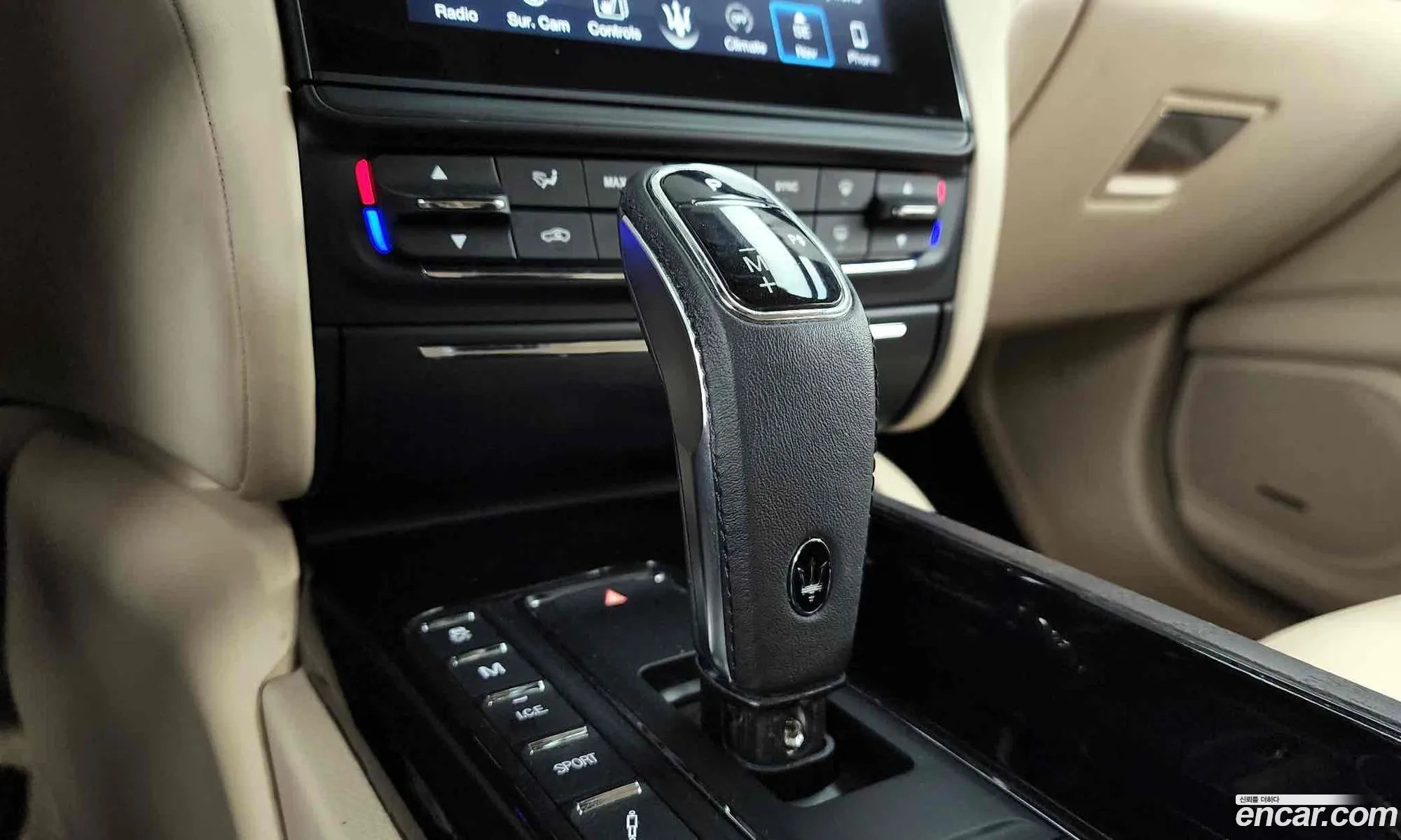 Maserati Quattroporte 30 V6 Granlusso 2017 - фотография 3694554