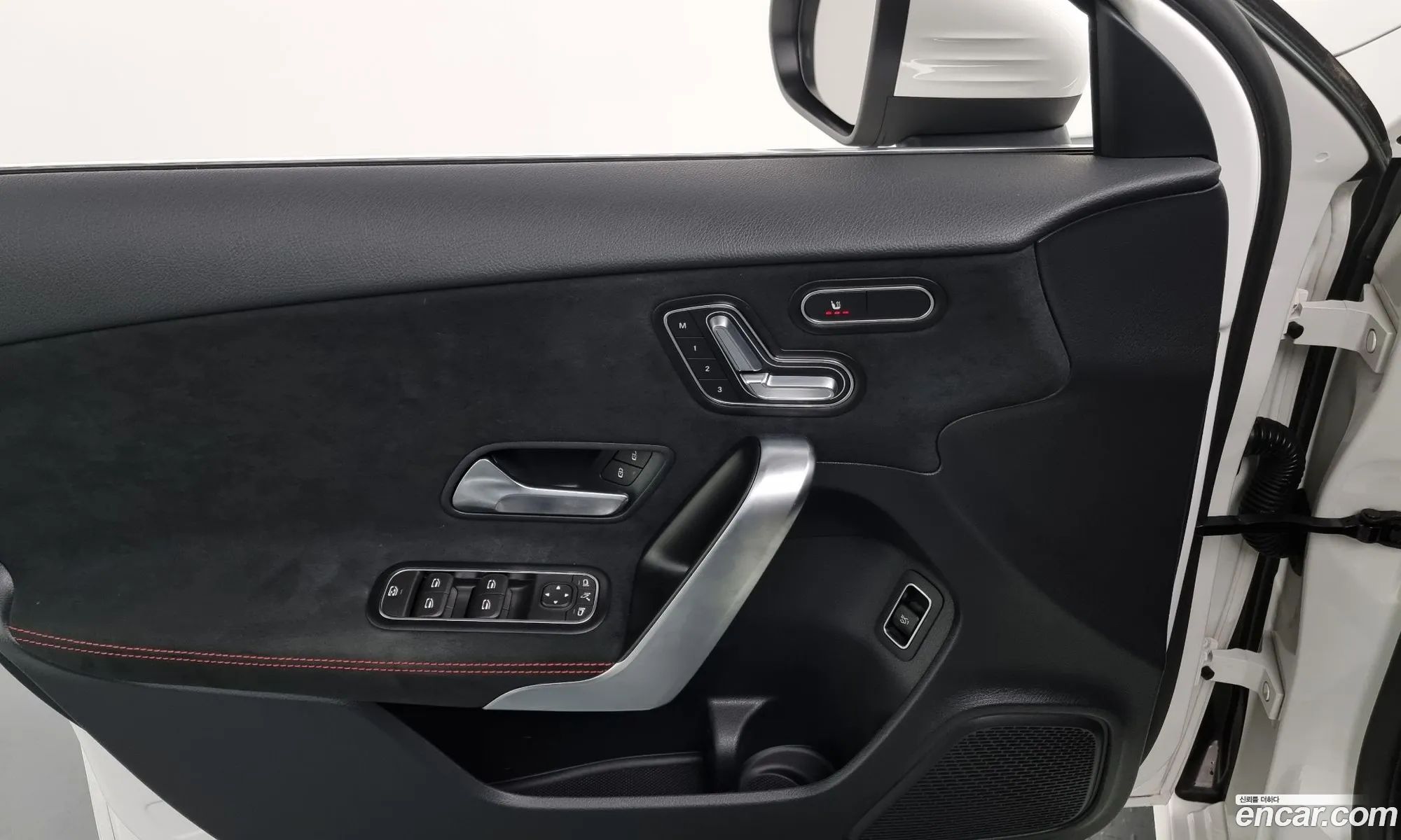 A-Class W177 Amg A35 4Matic Sedan - фотография 10785751