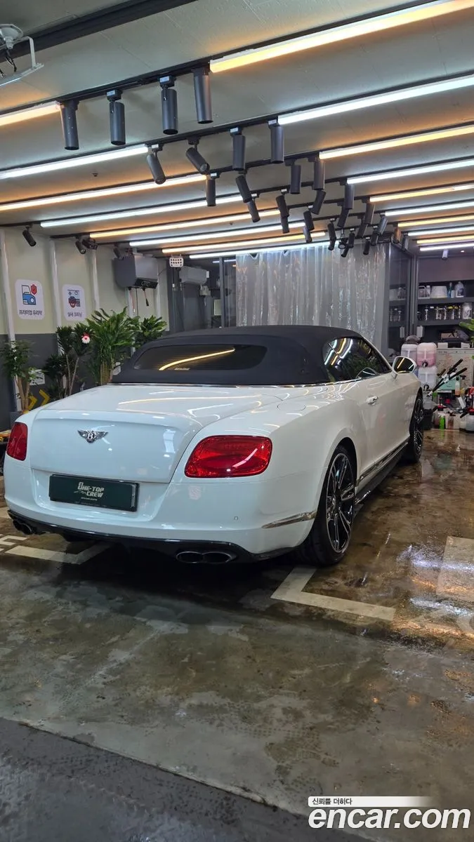 Bentley Continental 40 Gtc 2012 - фотография 3518791