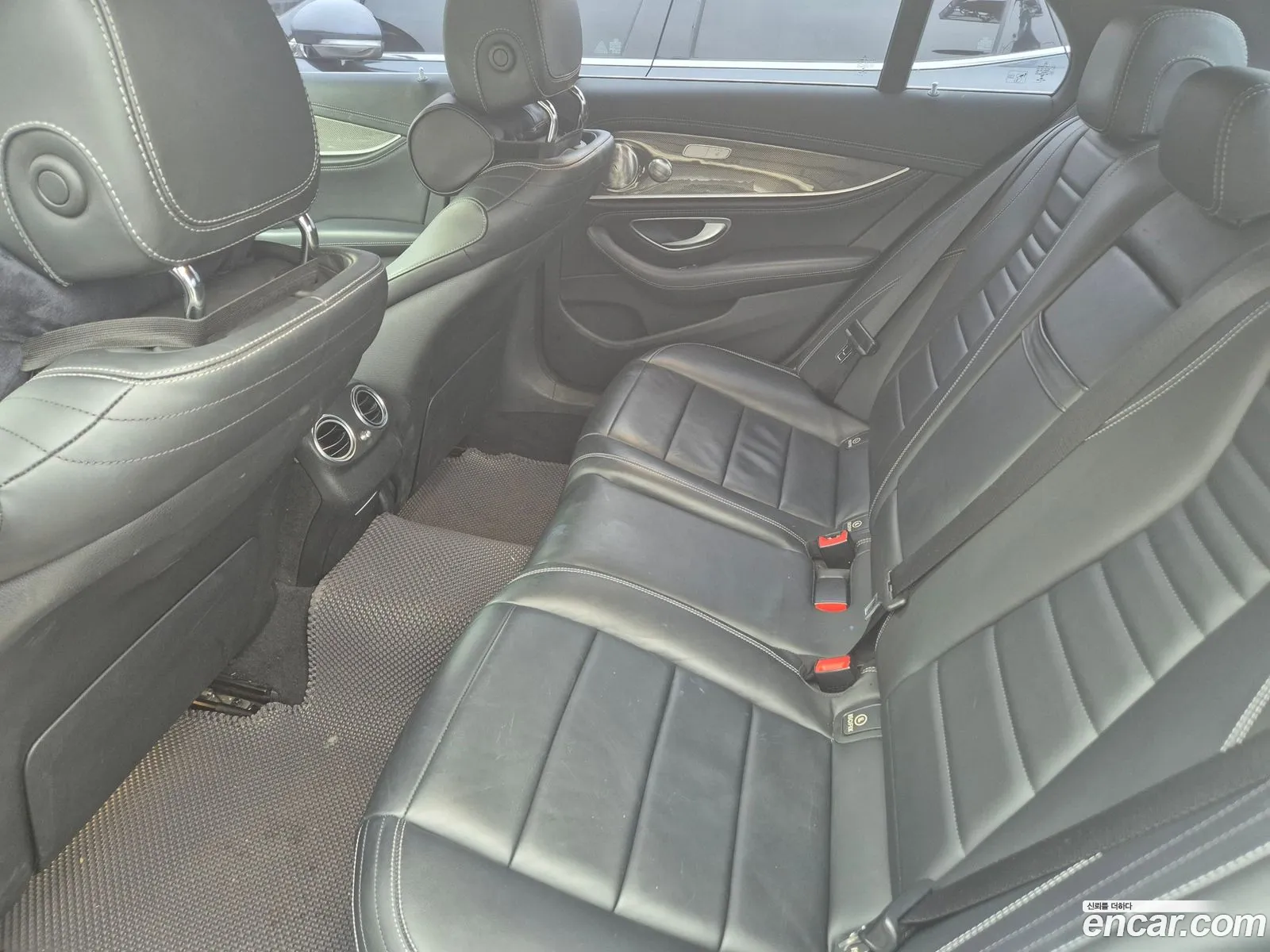E-Class W213 E300 4Matic Amg Line - фотография 11263162