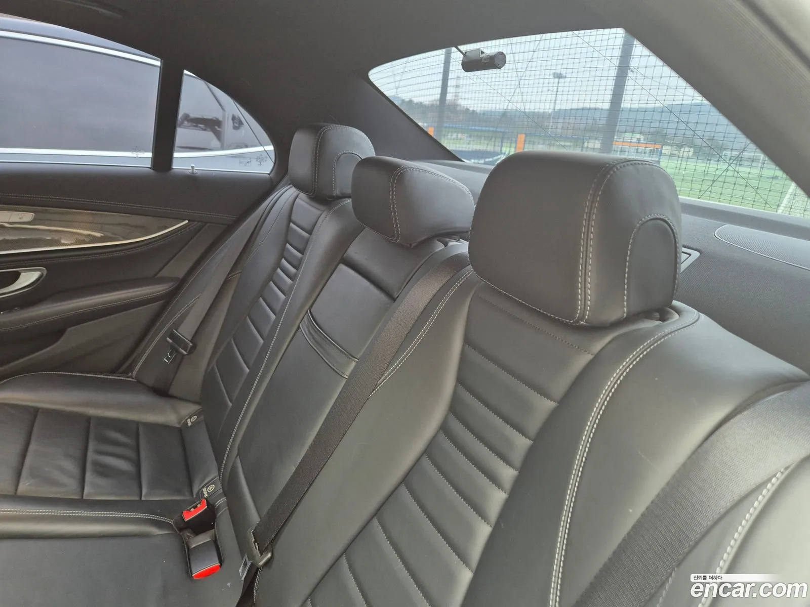 E-Class W213 E300 4Matic Amg Line - фотография 11263161
