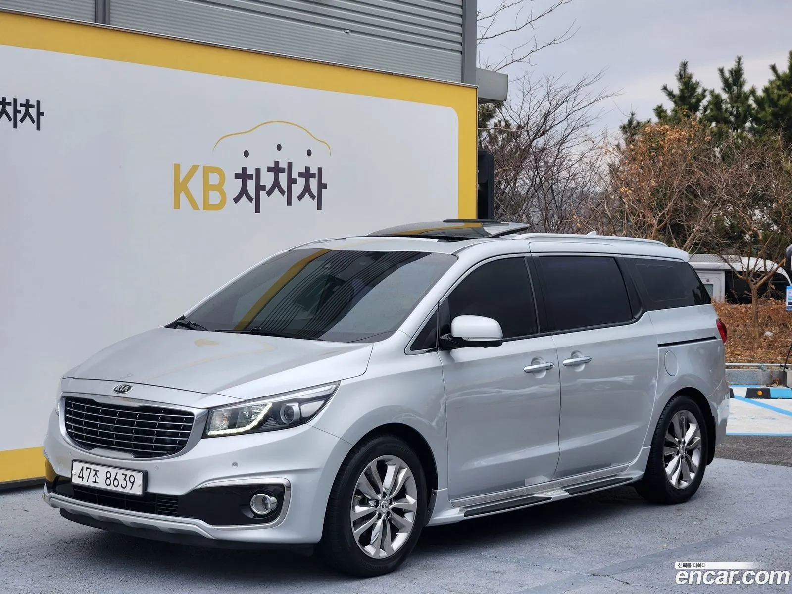 All New Carnival 9 -Seater Noblesse - фотография 11185763