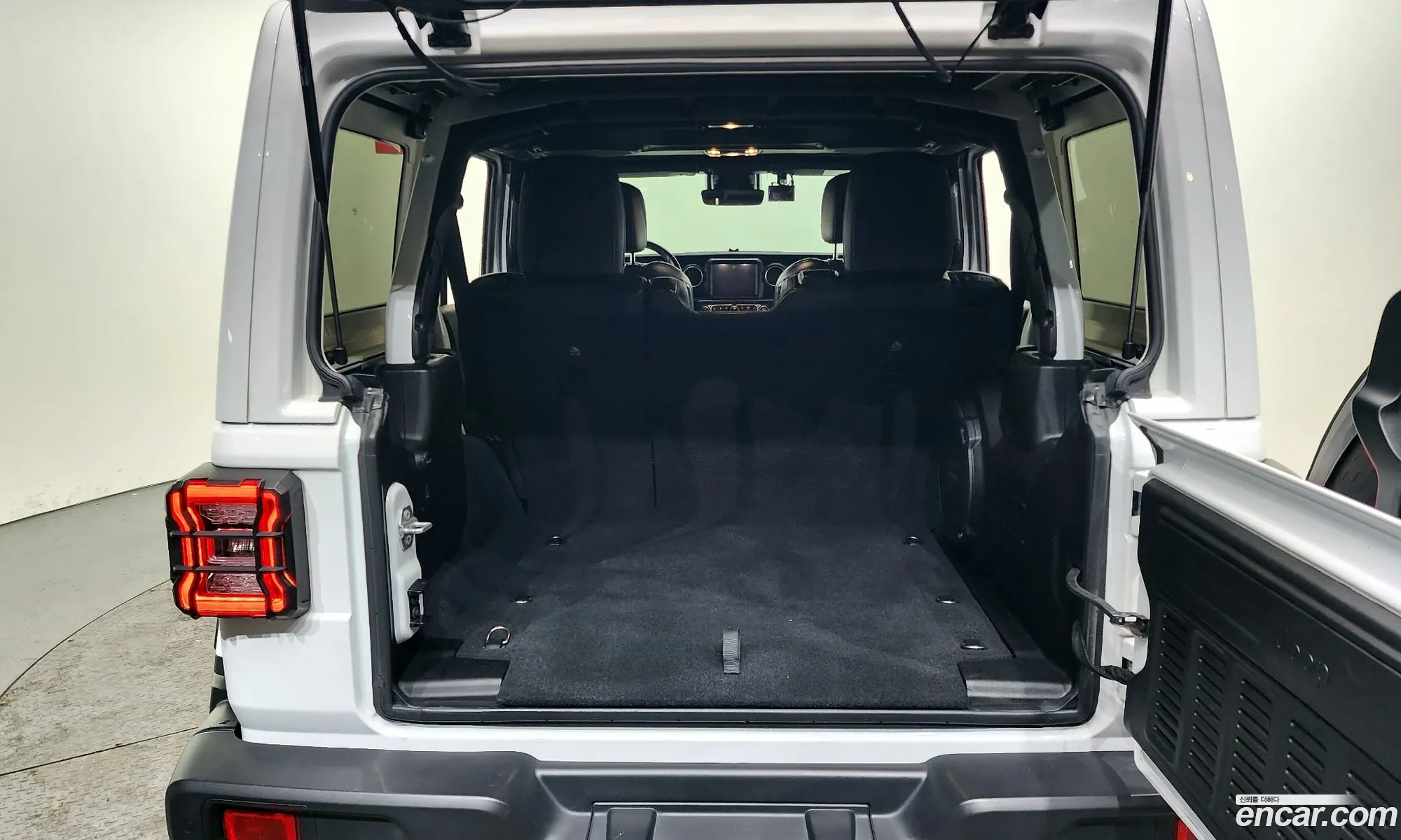 Wrangler Jl 20 Overland Power Top 4 Door - фотография 4703728